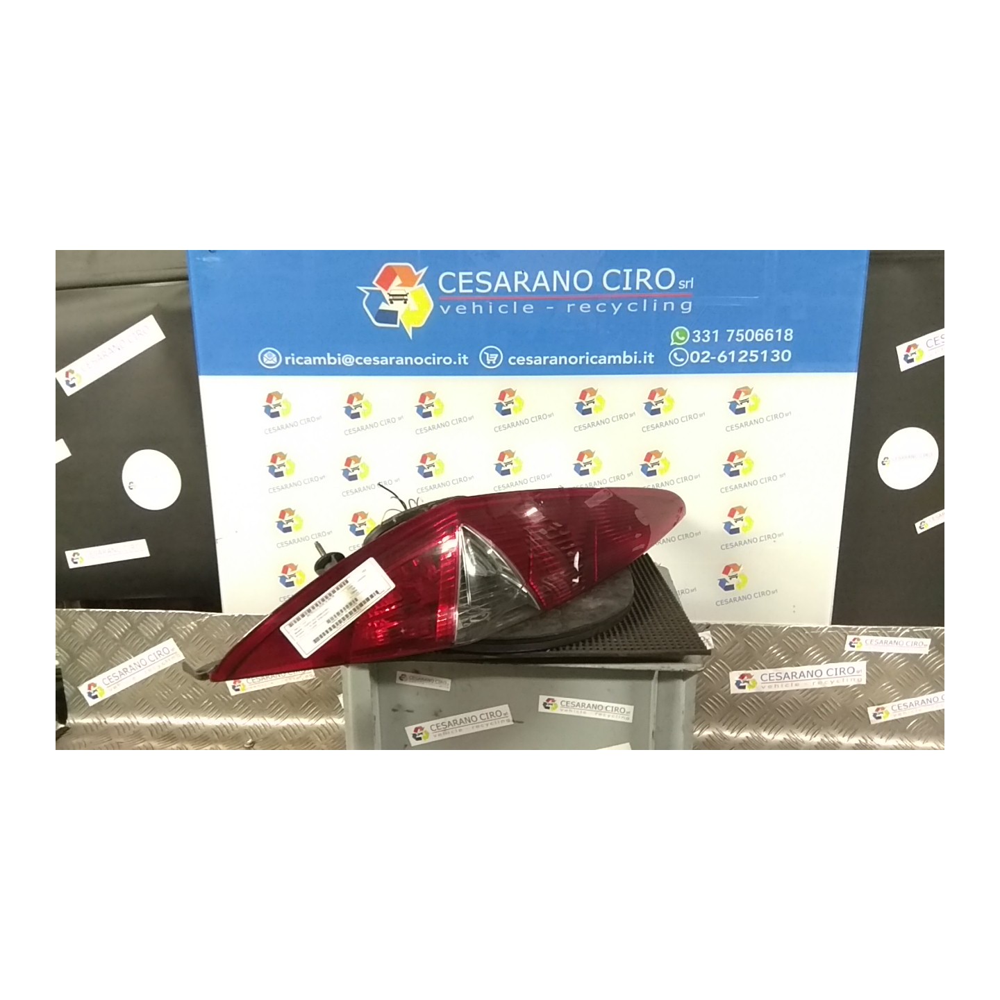 FANALE POST. SX. 199 FIAT PUNTO (2U) (07/03-01/07) 188A4000 51721479