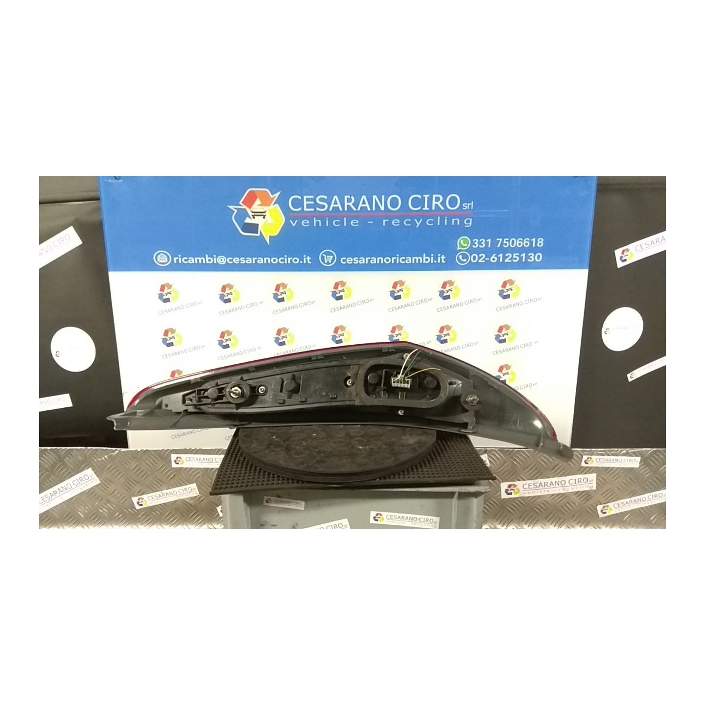 FANALE POST. SX. 199 FIAT PUNTO (2U) (07/03-01/07) 188A4000 51721479
