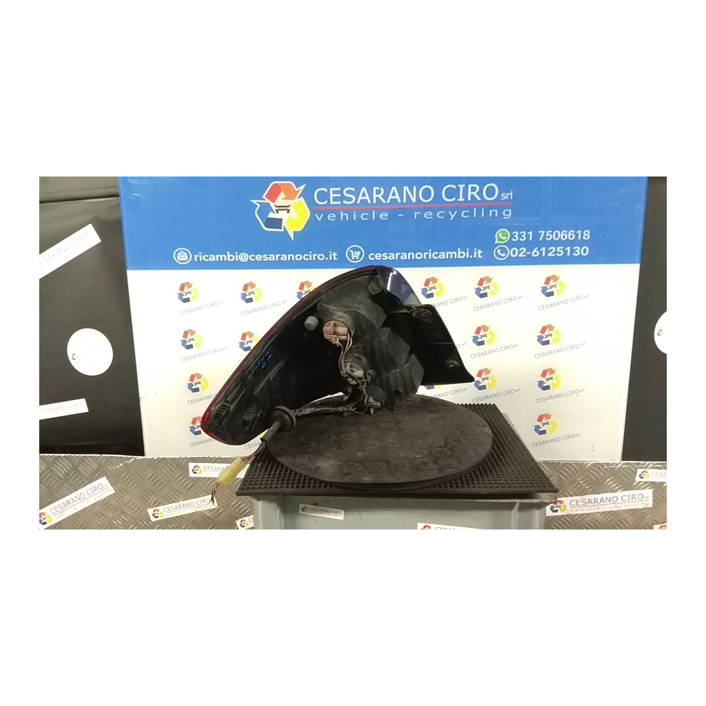 FANALE POST. DX. 216 FIAT SEDICI (74) (11/11-) D20AA 71742458