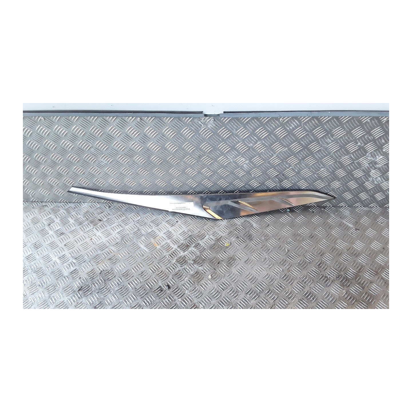 MODANATURA SUP. PARAFANGO POST. DX. 083 HYUNDAI TUCSON (12/20-) D4FE 87860N7000