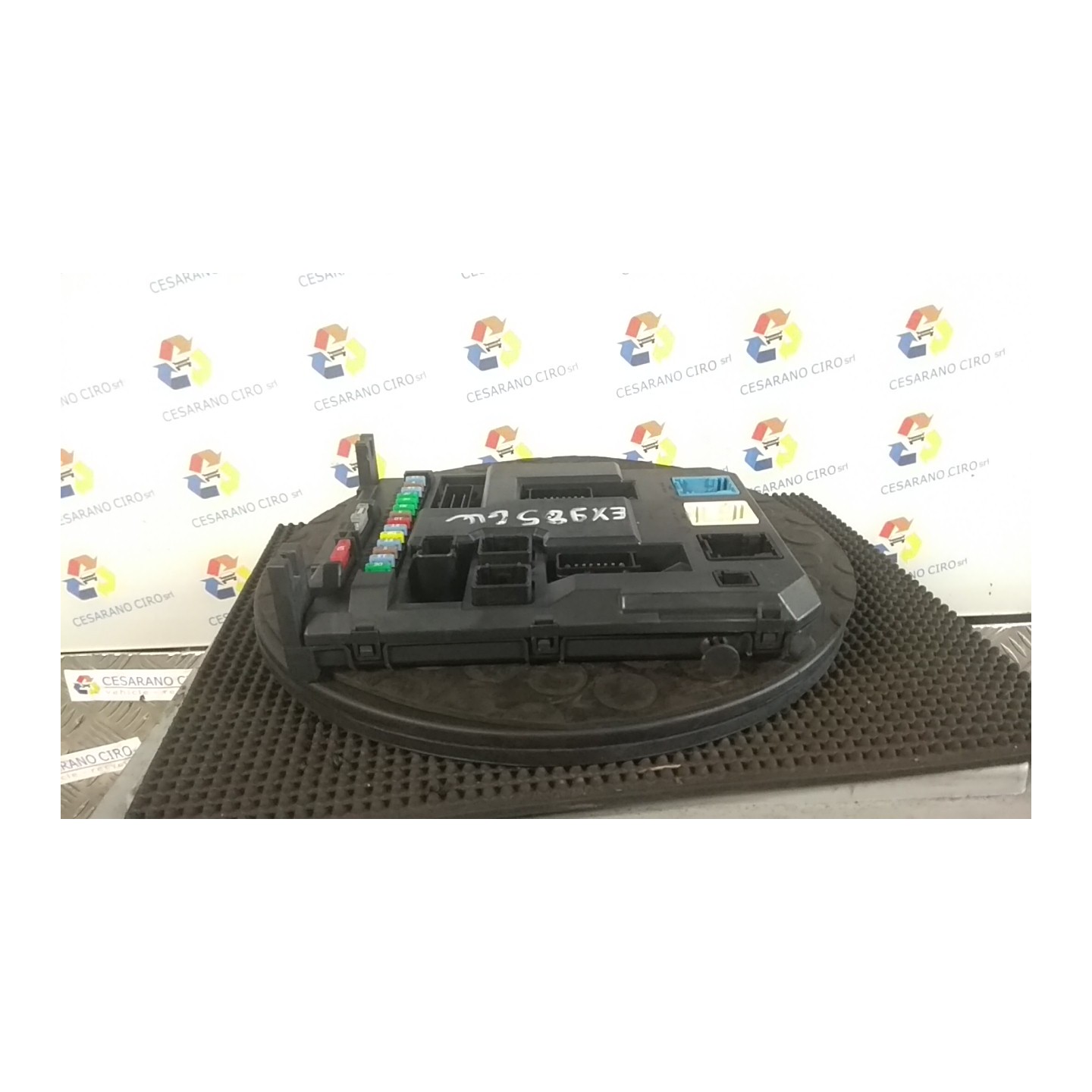 CENTRALINA PORTA FUSIBILI 044 CITROEN C3 2A SERIE (A51) (03/13-) HM01 NBA019005062003