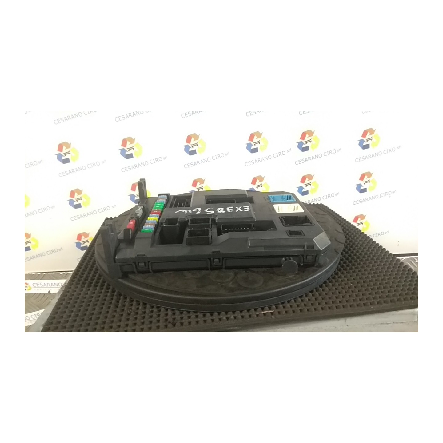CENTRALINA PORTA FUSIBILI 044 CITROEN C3 2A SERIE (A51) (03/13-) HM01 NBA019005062003