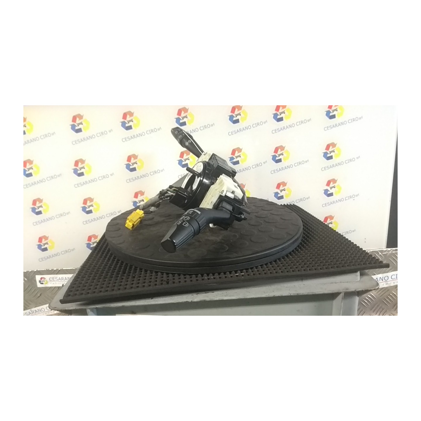 DEVIOGUIDASGANCIO 005 HONDA FR-V (10/04-04/07) D17A2 35251SJDG01
