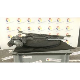 ALZACRISTALLO ELETTR. PORTA ANT. DX. 014 HYUNDAI I20 (01/09-) G4LA 824041J010
