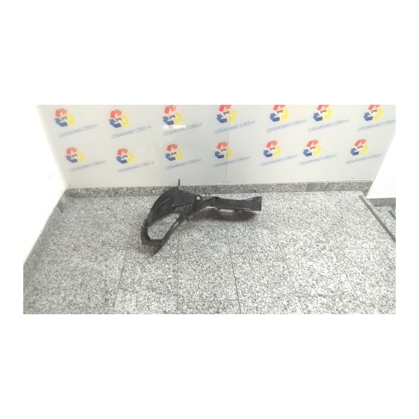SEDE PROIETTORE DX. 017 MERCEDES-BENZ CLASSE M (W164) (03/05-03/12) 642940 A1646200491