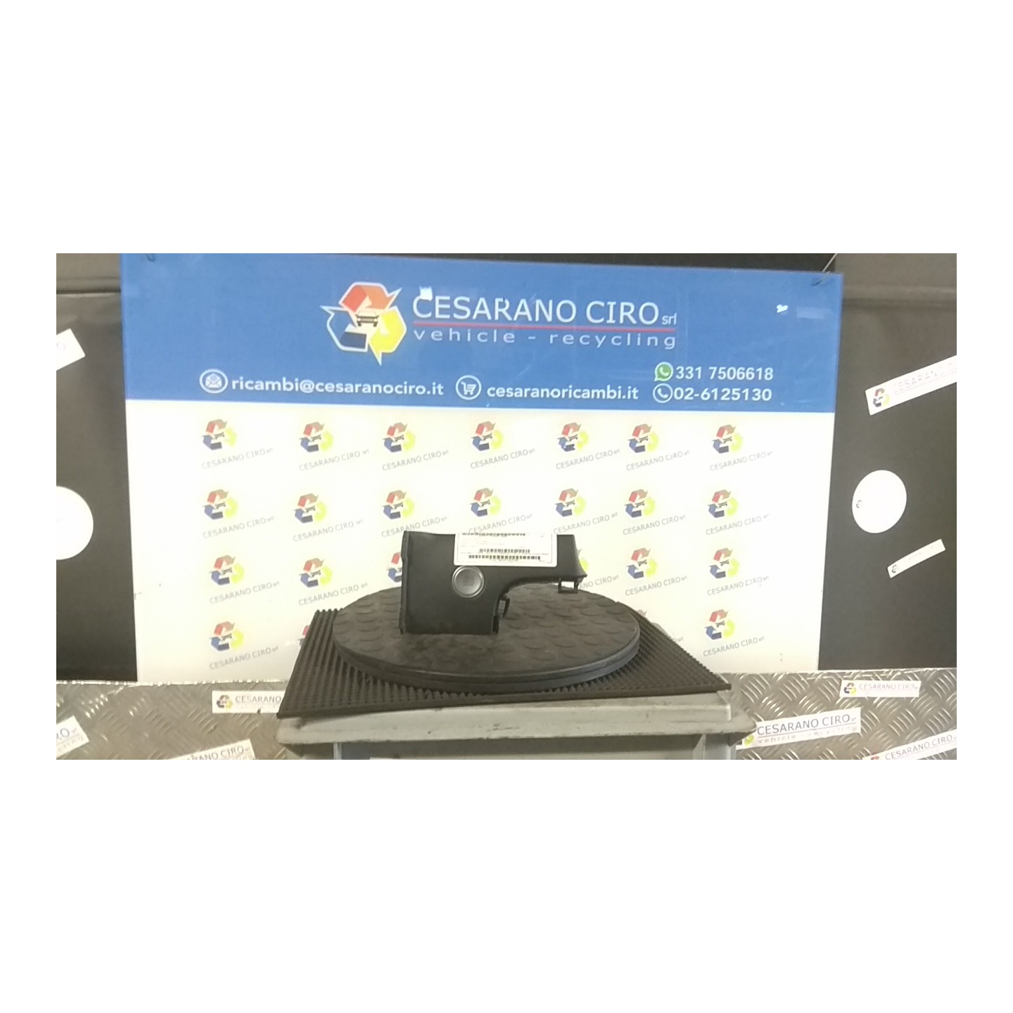 RIVESTIMENTO CENTR. CRUSCOTTO P/INTERRUTTORE ACCENSIONE 091 HYUNDAI TUCSON (12/20-) D4FE 84782N7100NNB