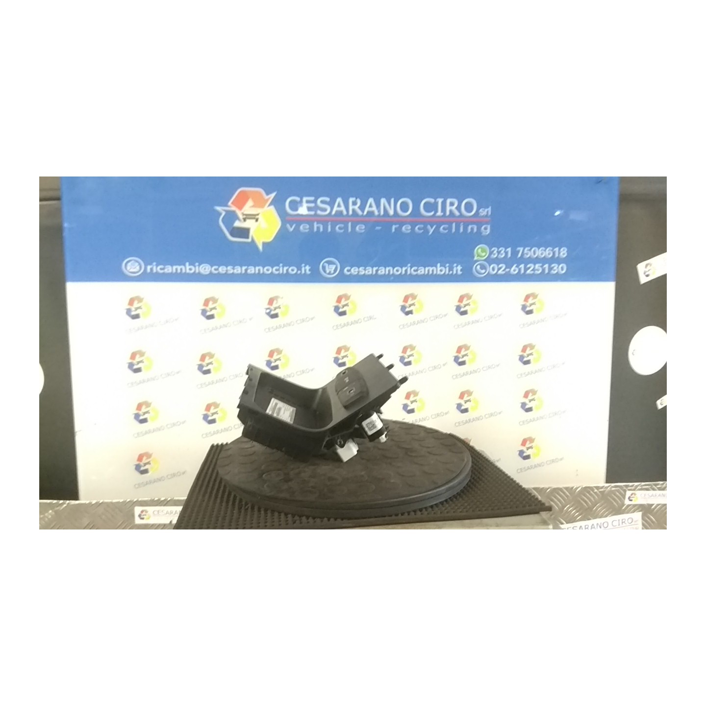 POSACENERE ANT. 093 HYUNDAI TUCSON (12/20-) D4FE 845501P0004X
