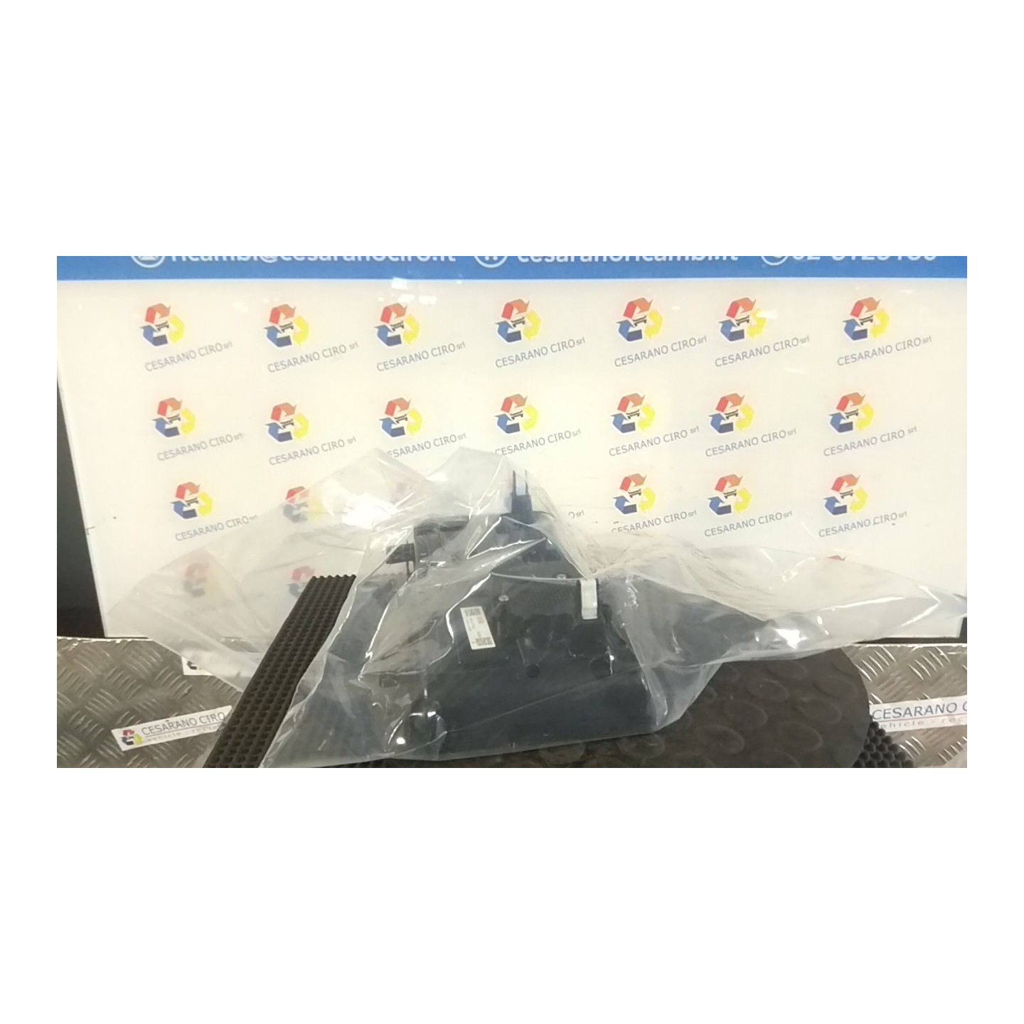 QUADRO STRUMENTI COMPL. P/10,25" TFT LCD/BLIND SPOT 119 HYUNDAI TUCSON (12/20-) D4FE 94013N7010