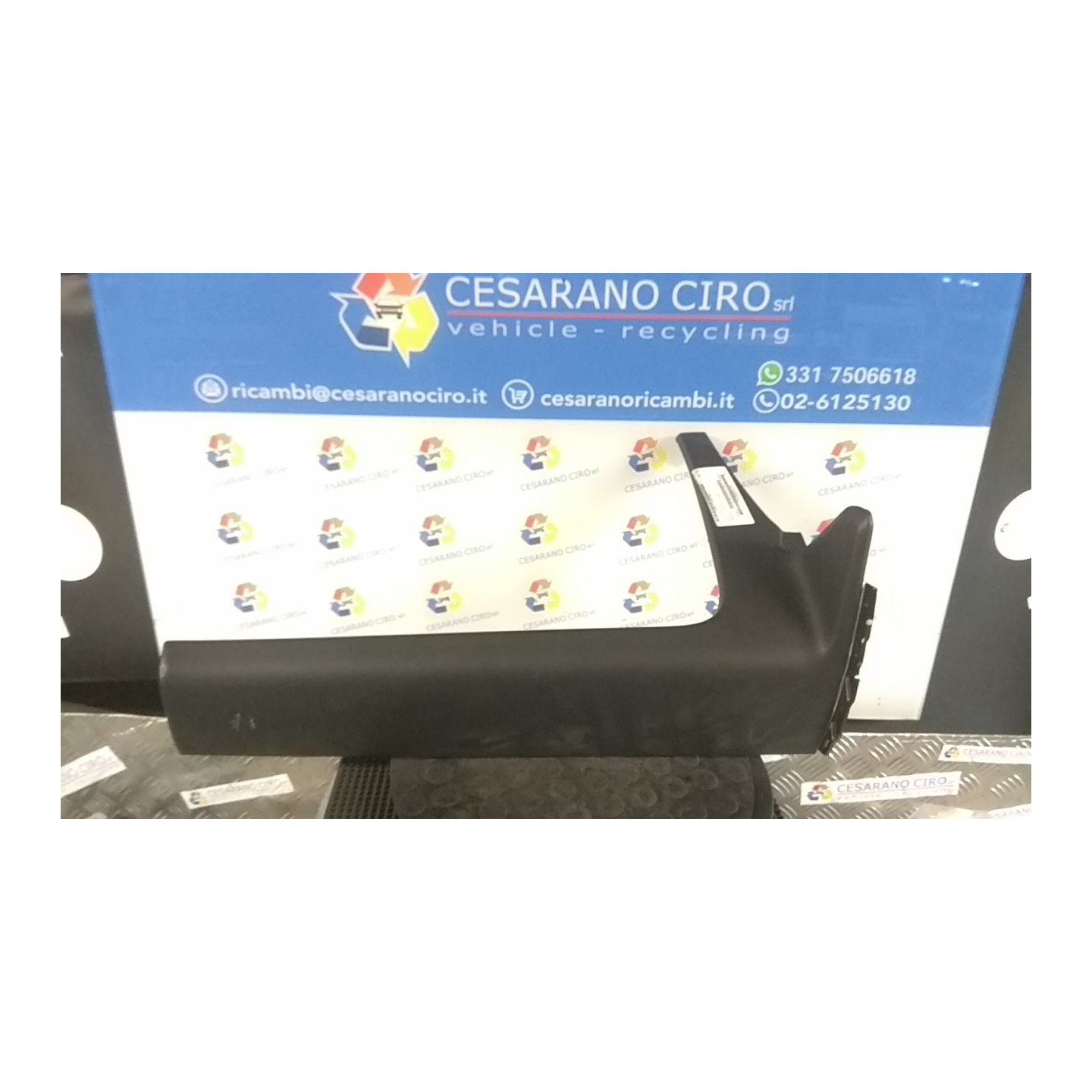 RIVESTIMENTO SUP, LAT. CRUSCOTTO C/PAD GARNISH DX. 123 HYUNDAI TUCSON (12/20-) D4FE 84795N9200NNB