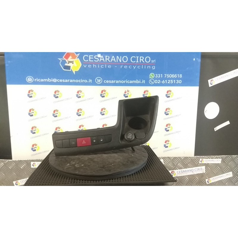 BLOCCO COMANDI MULTIFUNZIONI C/FENDINEBBIA 027 FIAT DUCATO (4X) (05/11-04/14) F1AE3481E 735533118