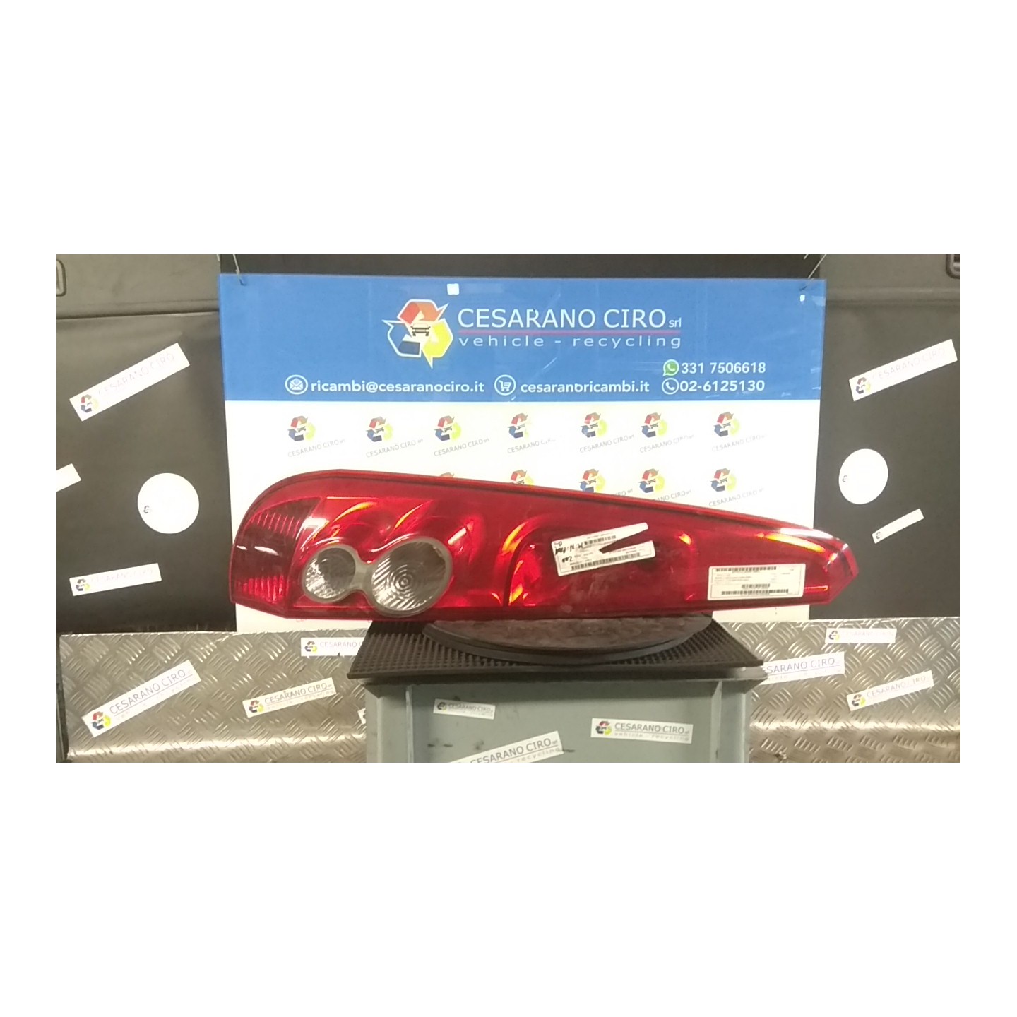 FANALE POST. SX. 075 FORD FIESTA (CBK) (12/05-12/08) FUJA 1437626