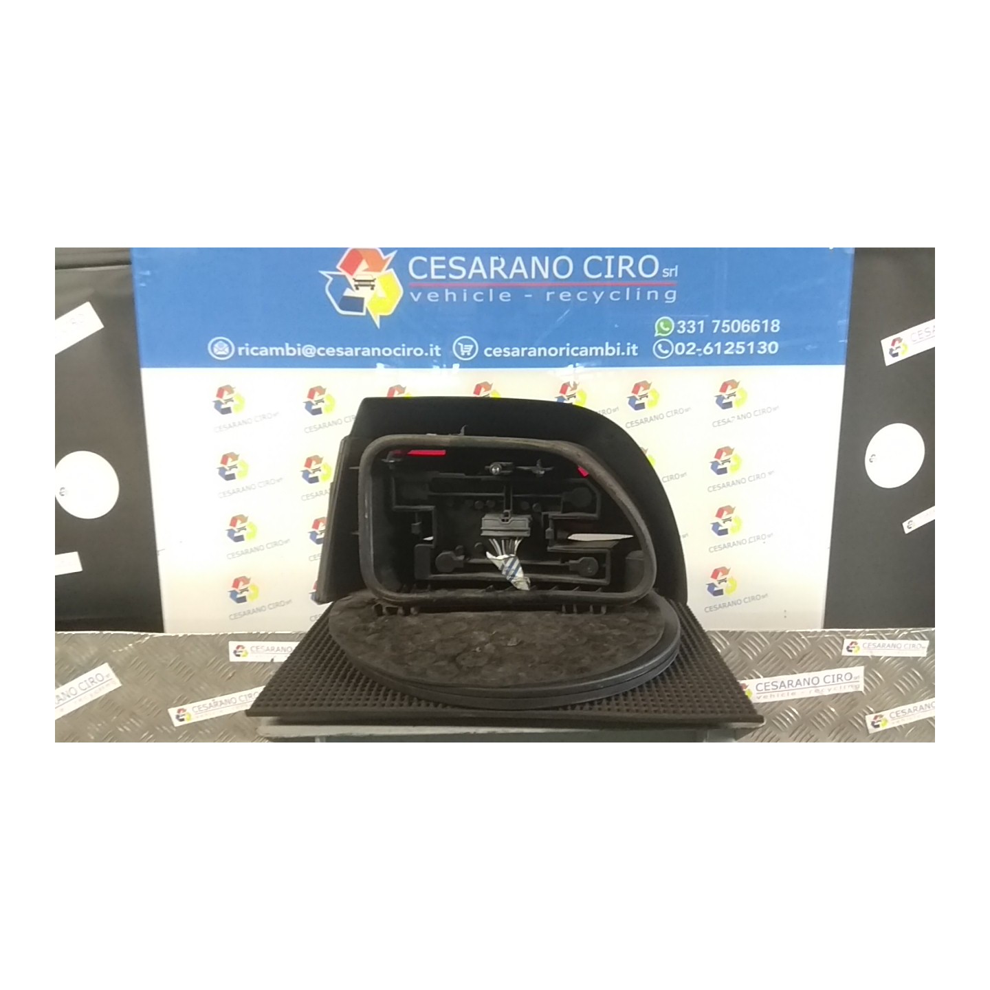 FANALE POST. DX. 003 RENAULT CLIO 1A SERIE (04/96-03/98) D7FA7 7701039013