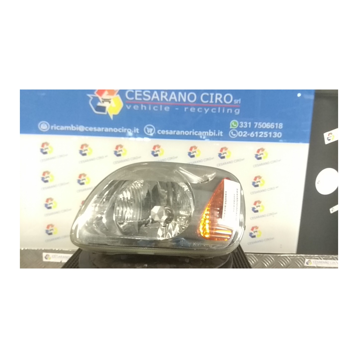 PROIETTORE SX. 075 NISSAN MICRA (K11E) (09/00-01/03) CG10 B60601F511