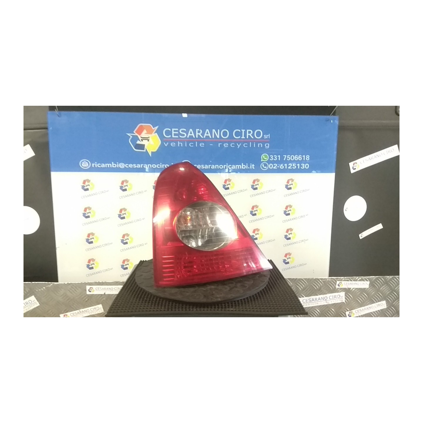 FANALE POST. SX. 081 RENAULT CLIO 2A SERIE (05/01-11/10) D7FG7 8200917488
