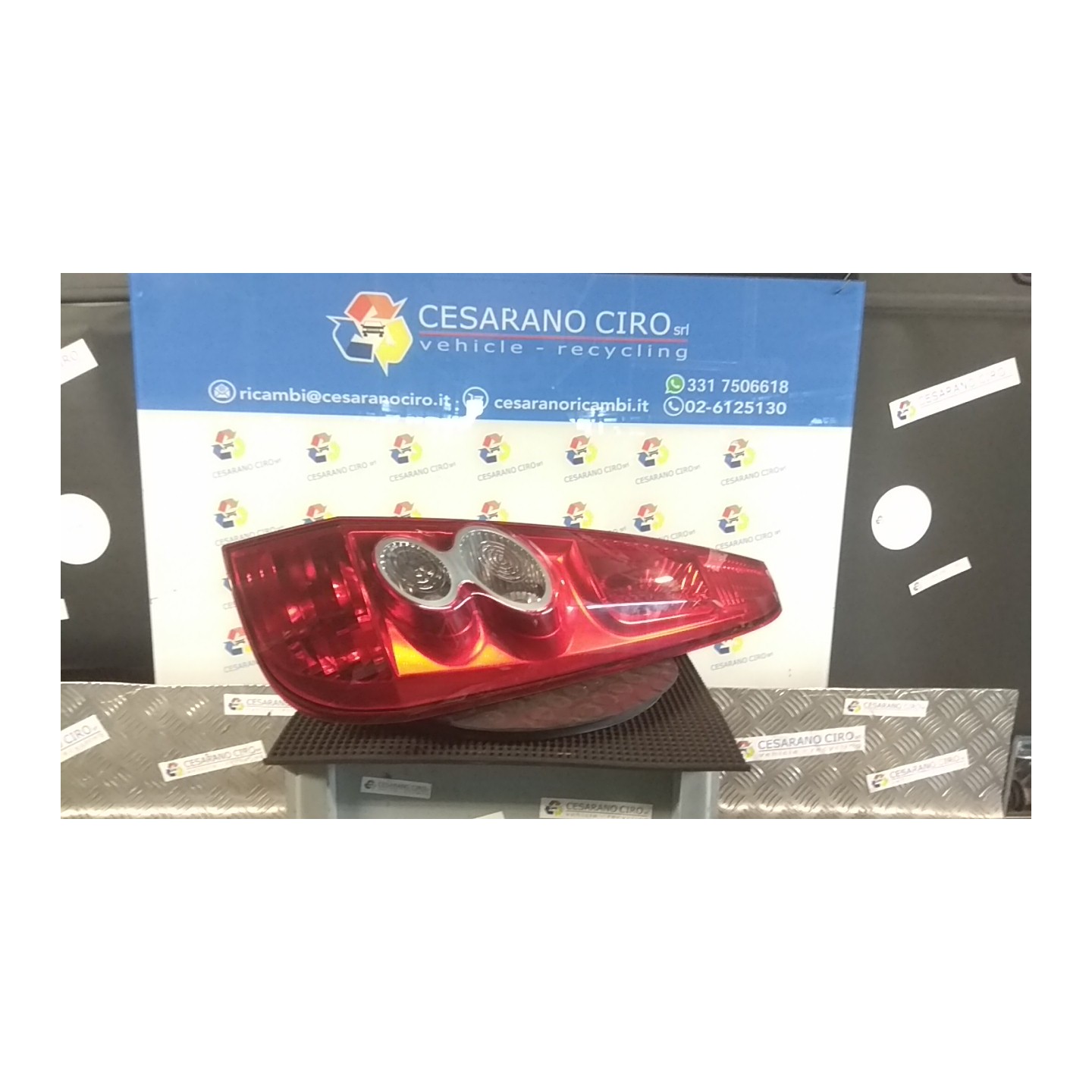 FANALE POST. DX. 088 FORD FIESTA (CBK) (12/05-12/08) FXJA 1437625
