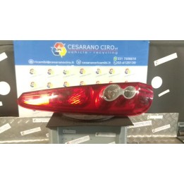 FANALE POST. SX. 089 FORD FIESTA (CBK) (12/05-12/08) FXJA 1437626