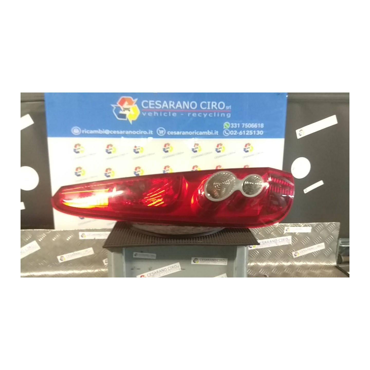 FANALE POST. SX. 089 FORD FIESTA (CBK) (12/05-12/08) FXJA 1437626