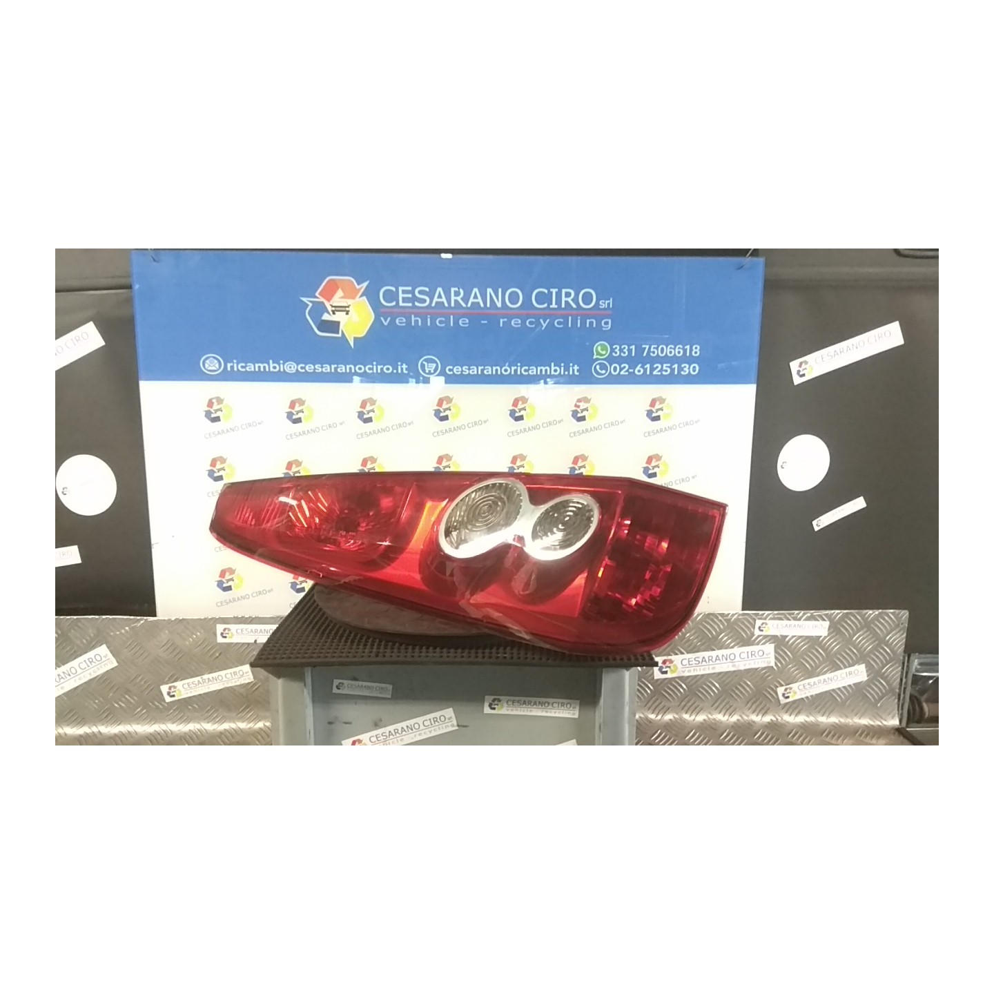 FANALE POST. SX. 089 FORD FIESTA (CBK) (12/05-12/08) FXJA 1437626
