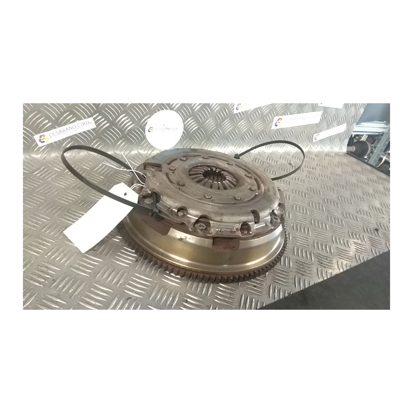 VOLANO MOTORE CON CORONA DENTATA 037 FIAT DUCATO FURGONE (4Y) (04/14-07/ F1AGL411D 5801847311