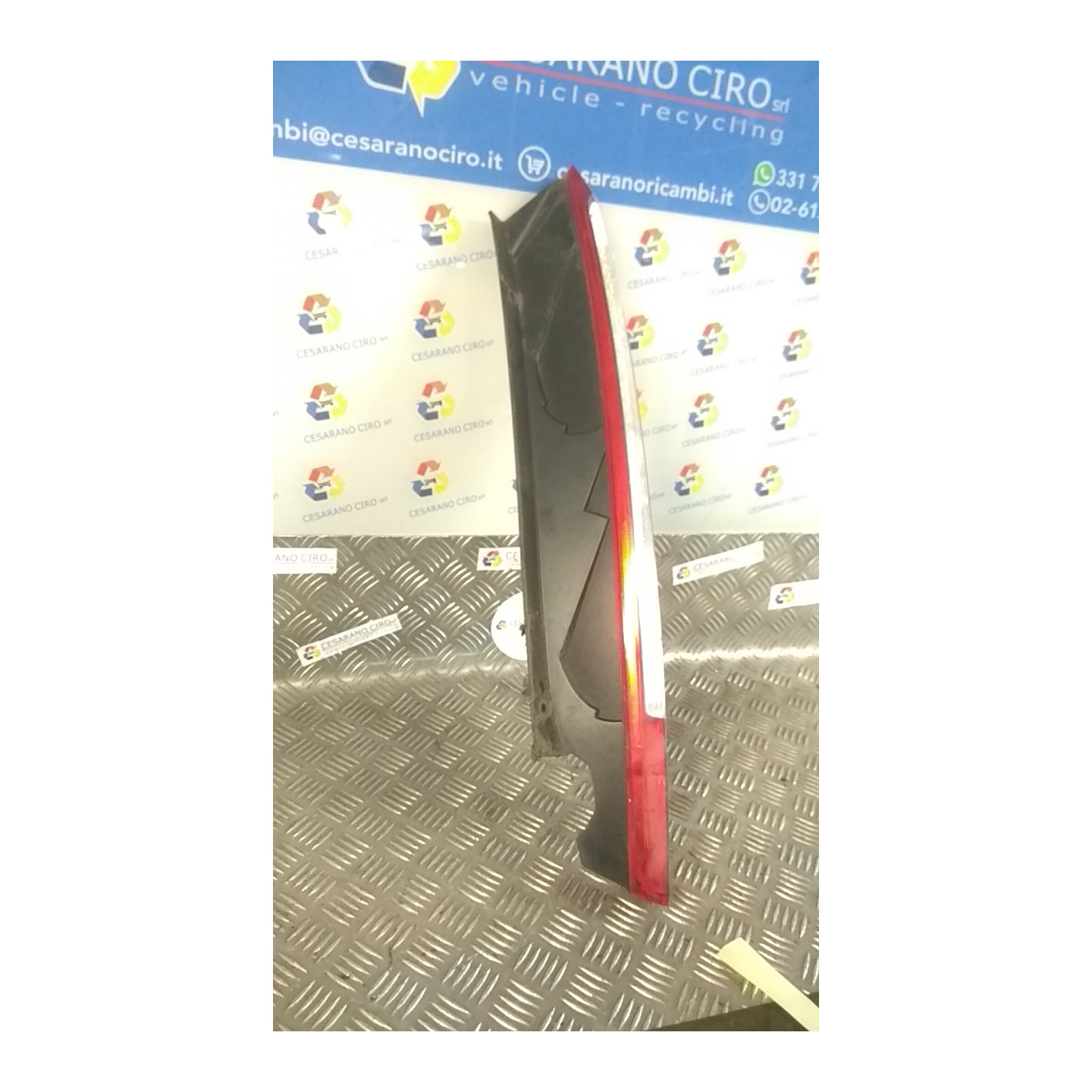 FANALE POST. SX. 015 FORD FOCUS (CB4) (01/08-12/11) IXDA 1528769