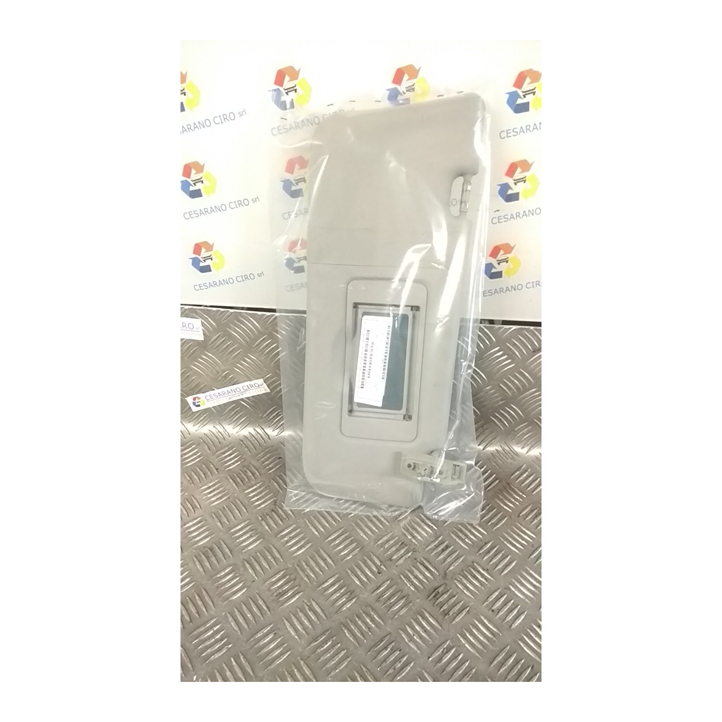 ALETTA PARASOLE PARABREZZA C/TETTO APRIBILE DX. 052 MERCEDES-BENZ CLASSE M (W164) (03/05-03/12) 642940 A1648101210