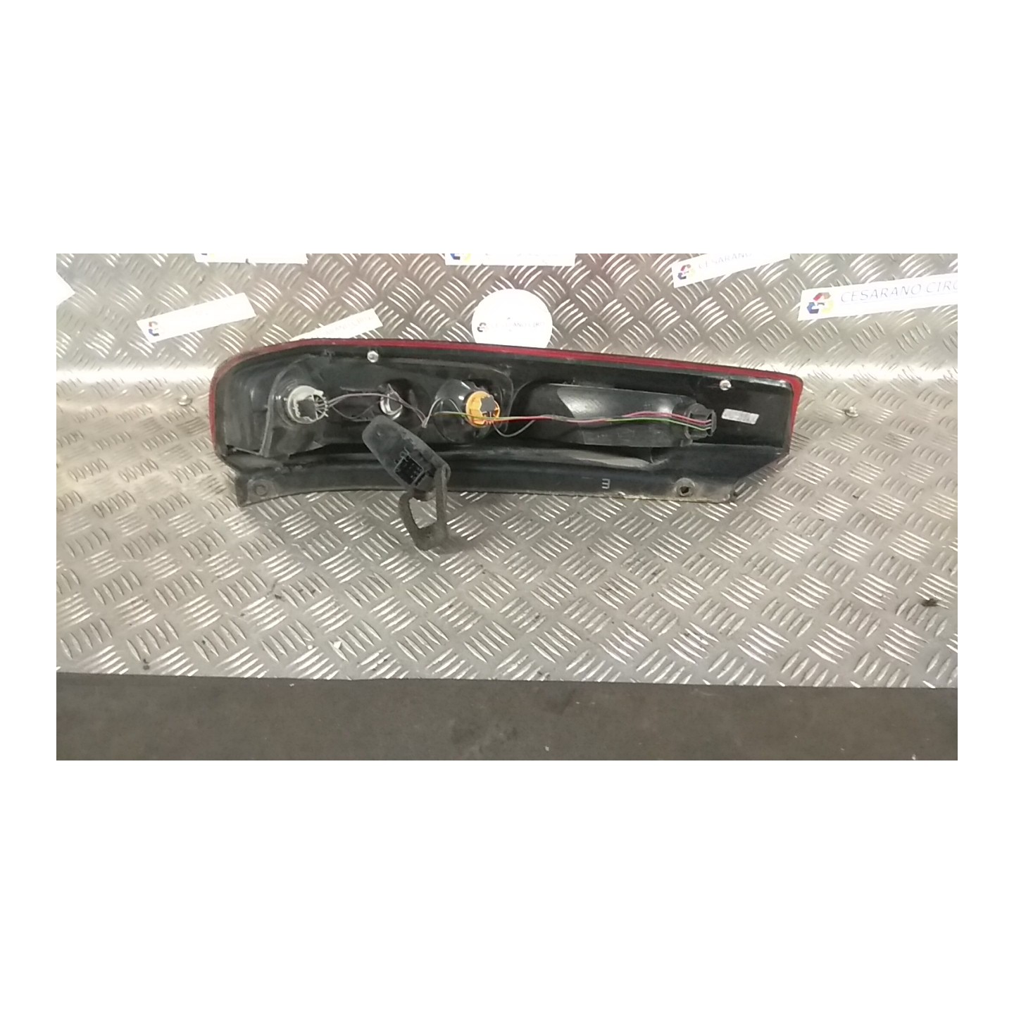 FANALE POST. DX. 148 FORD FIESTA (CBK) (12/05-12/08) FUJA 1432269