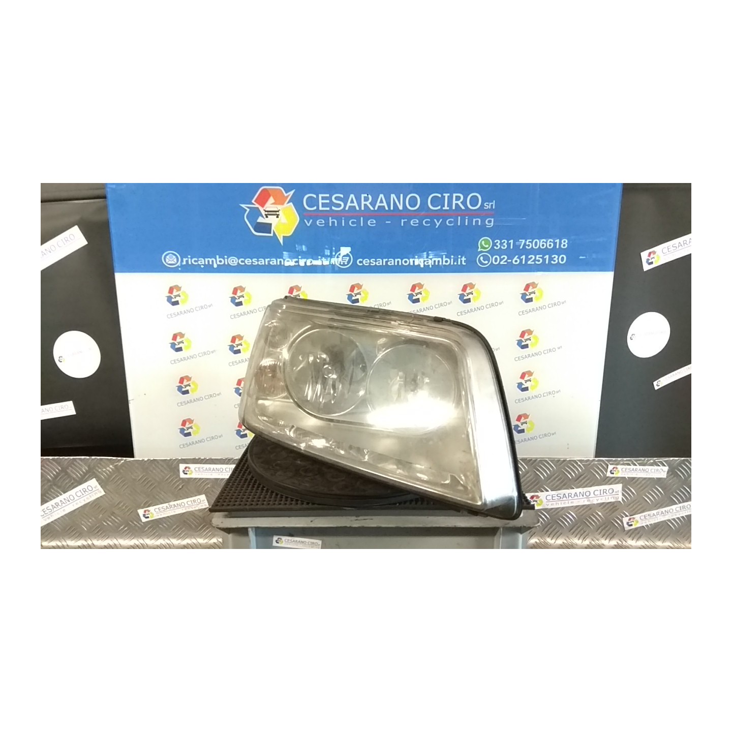 PROIETTORE DOPPIO DX. 010 VOLKSWAGEN TRANSPORTER FURGONE (7H) (06/0 BNZ 7H1941018L