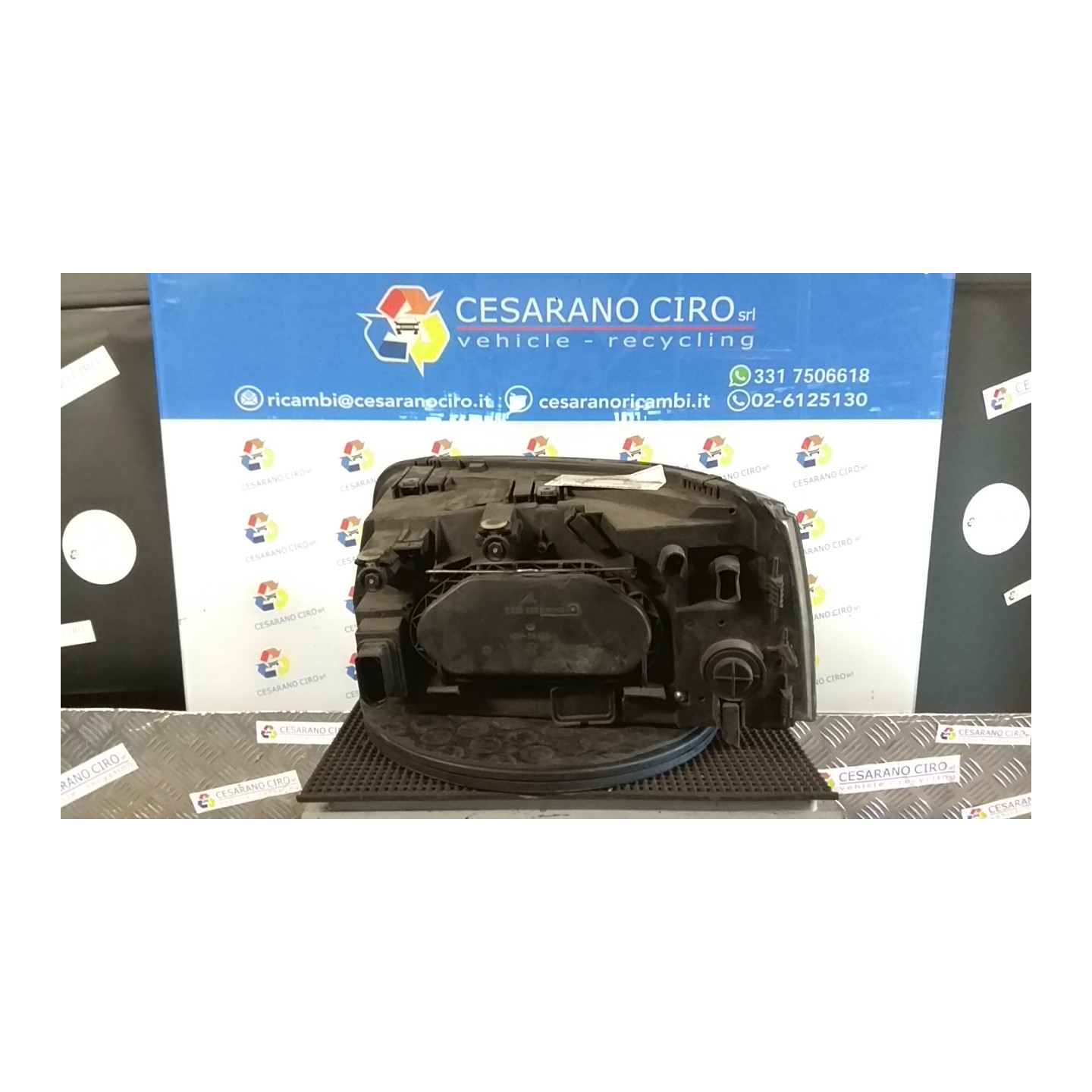 PROIETTORE DOPPIO DX. 010 VOLKSWAGEN TRANSPORTER FURGONE (7H) (06/0 BNZ 7H1941018L