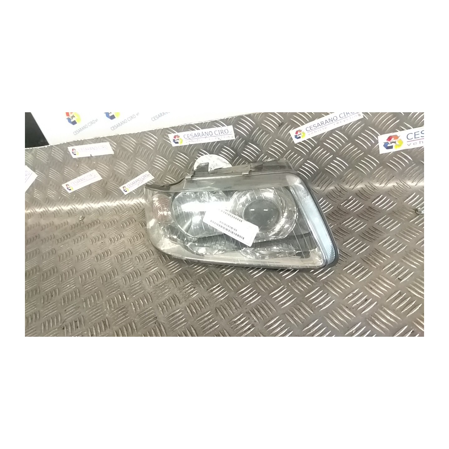 PROIETTORE DX. 007 AUDI A3 (8L) (08/96-12/01) APG 8L0941030