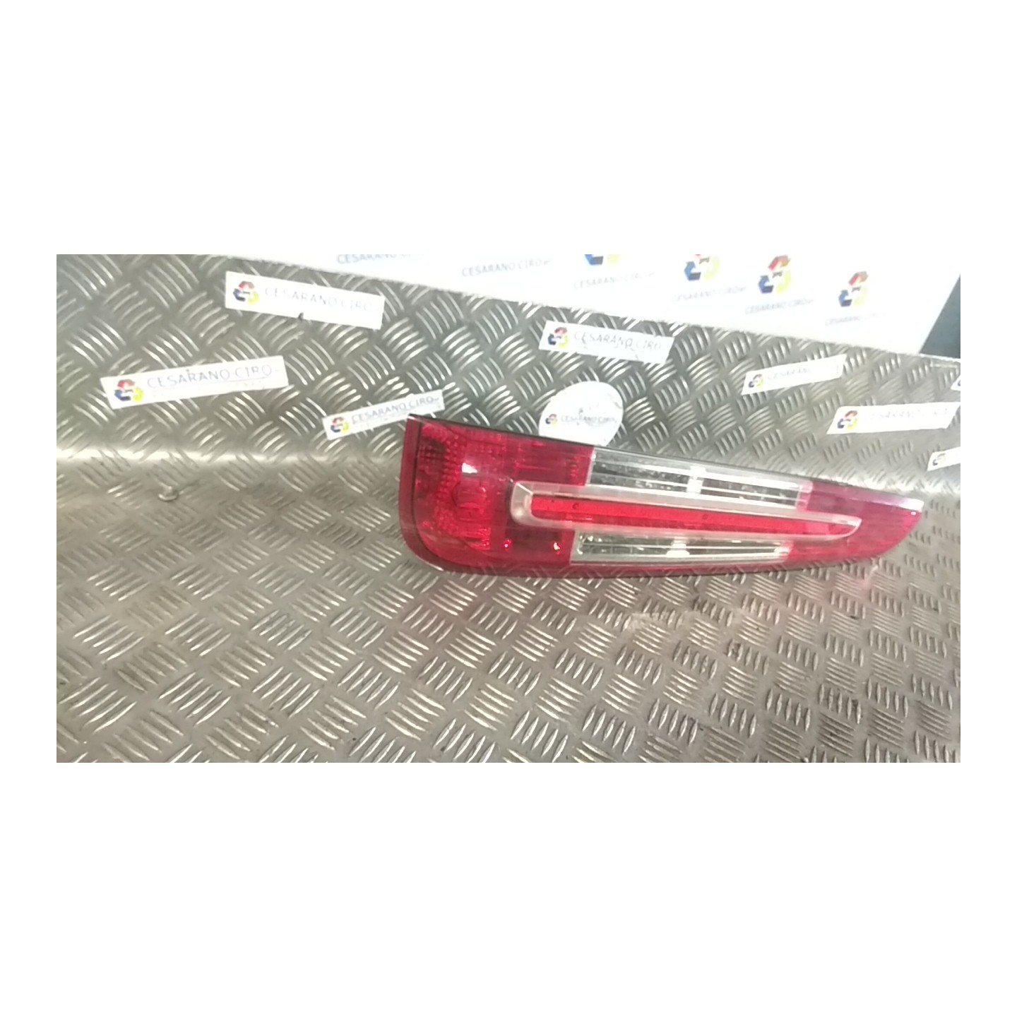 FANALE POST. DX. 013 FORD C-MAX (CB3) (03/07-12/11) SYDA 1619507
