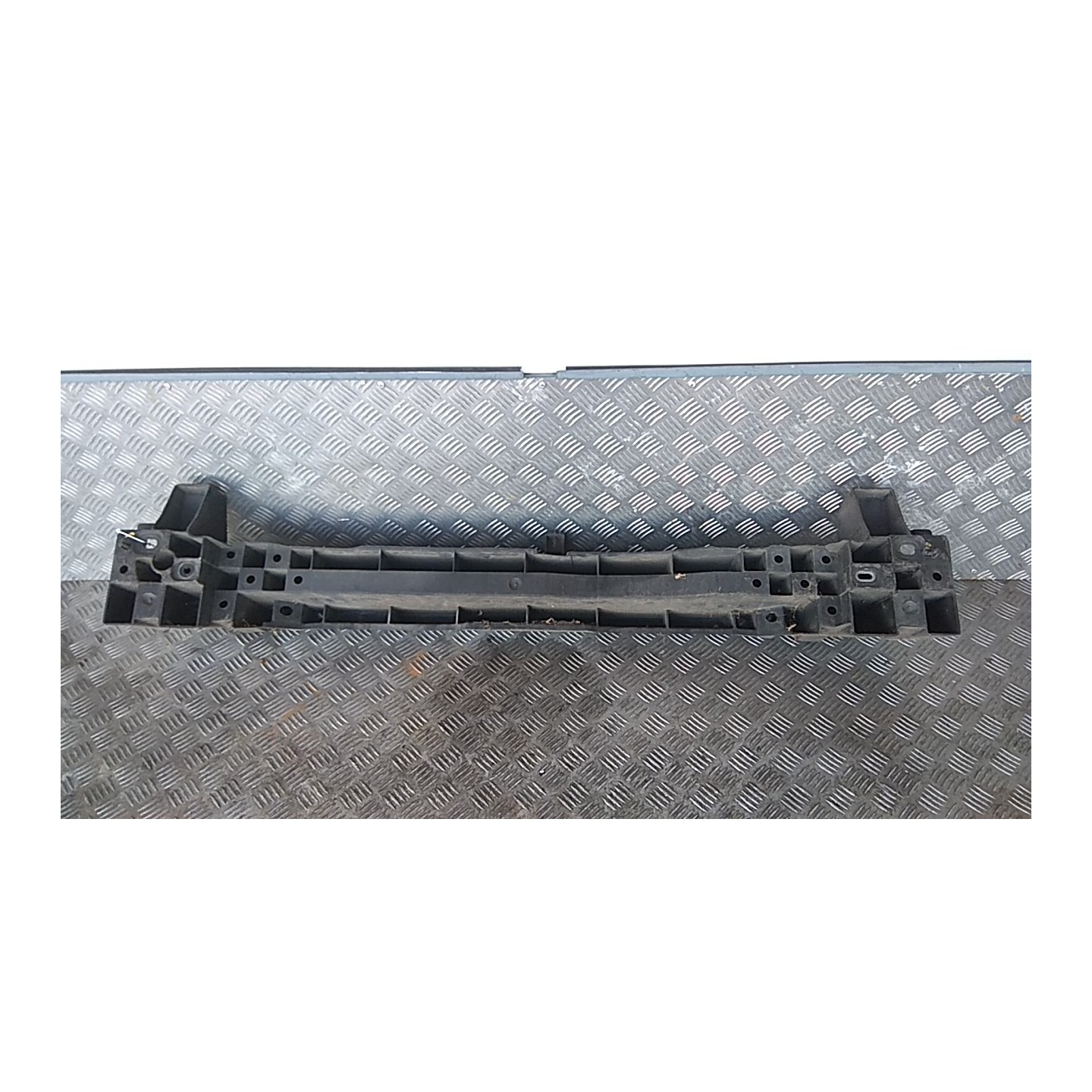 TRAVERSA PARAURTI POST. 108 RENAULT CLIO 3A SERIE (05/09-) D4FD7 8200807041