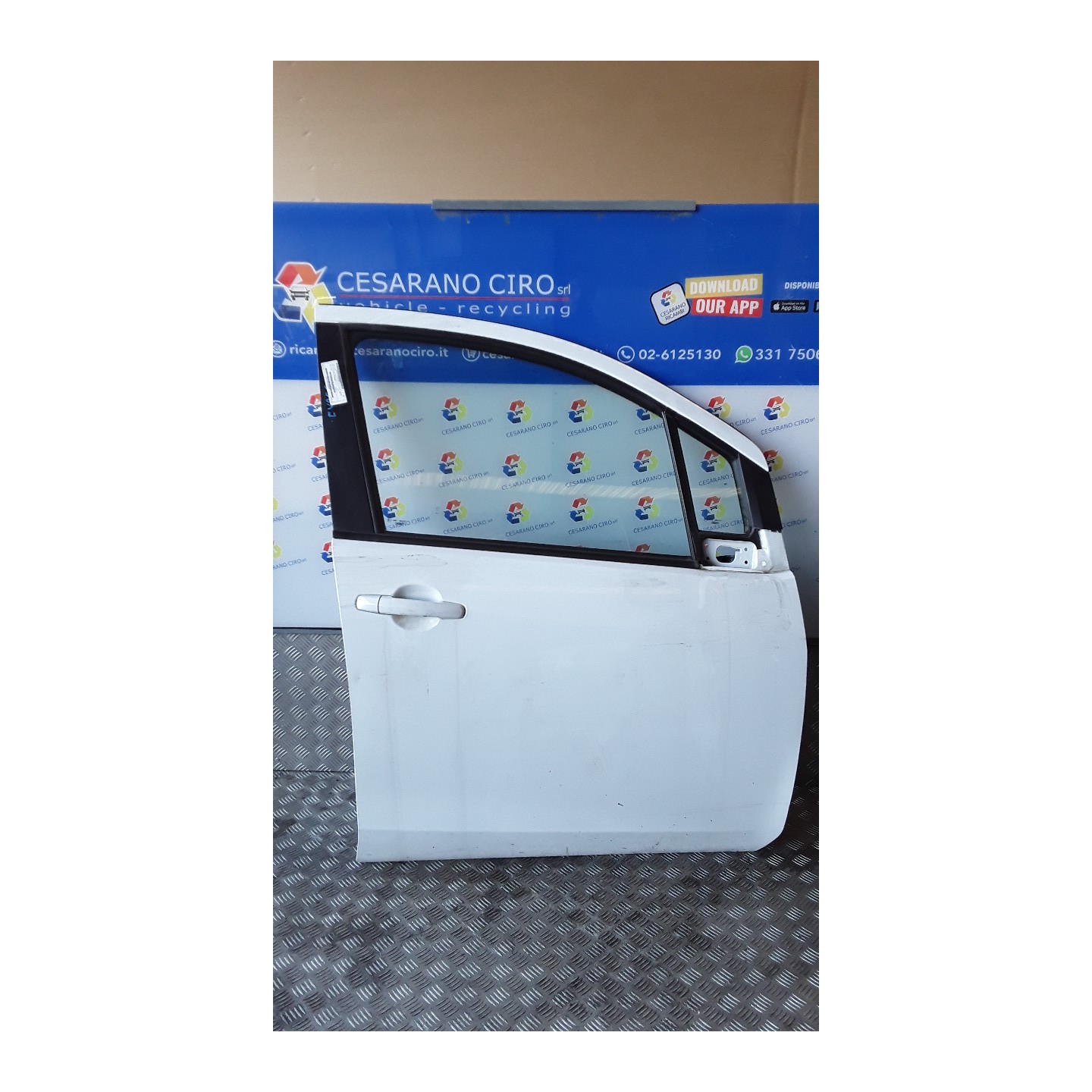 PORTA ANT. DX. 205 SUZUKI SPLASH (02/08-10/15) K10B 6800151K00000