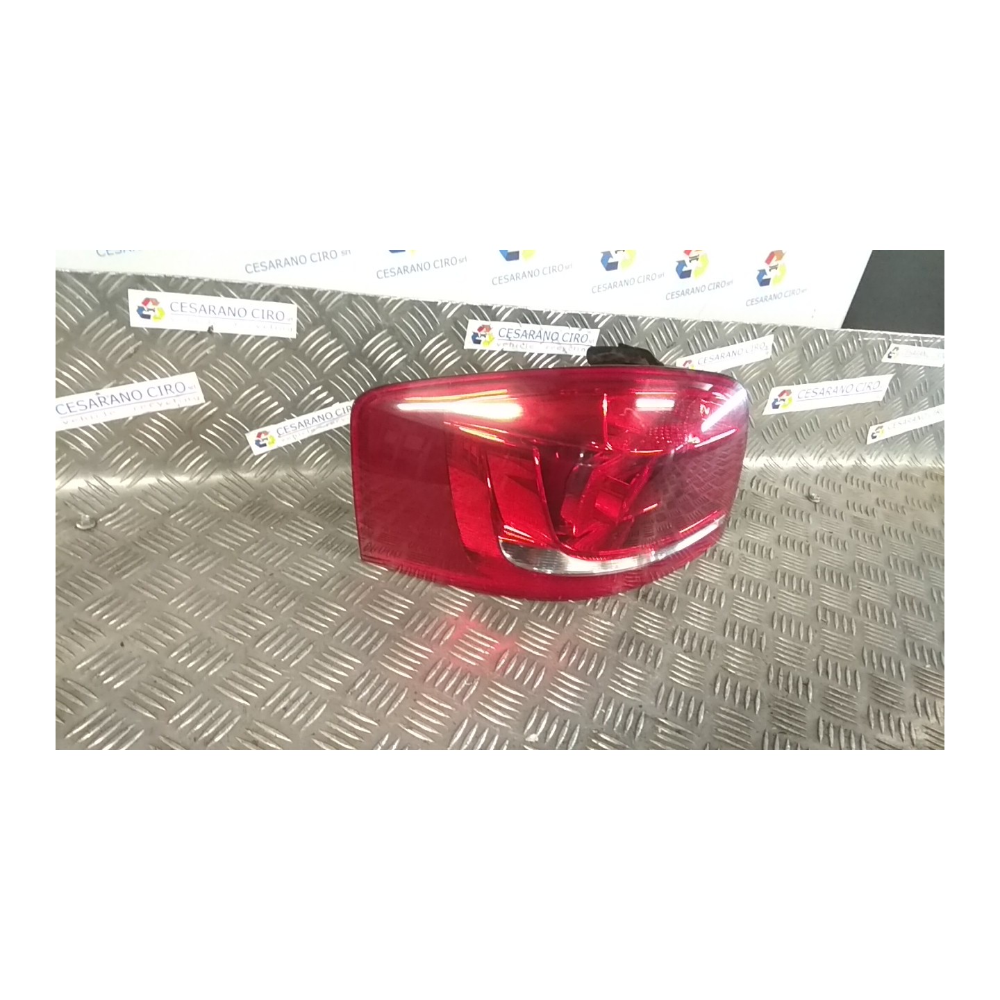 FANALE POST. C/RETRONEBBIA SX. 088 AUDI A3 (8P) (04/03-06/10) BSE 8P0945095