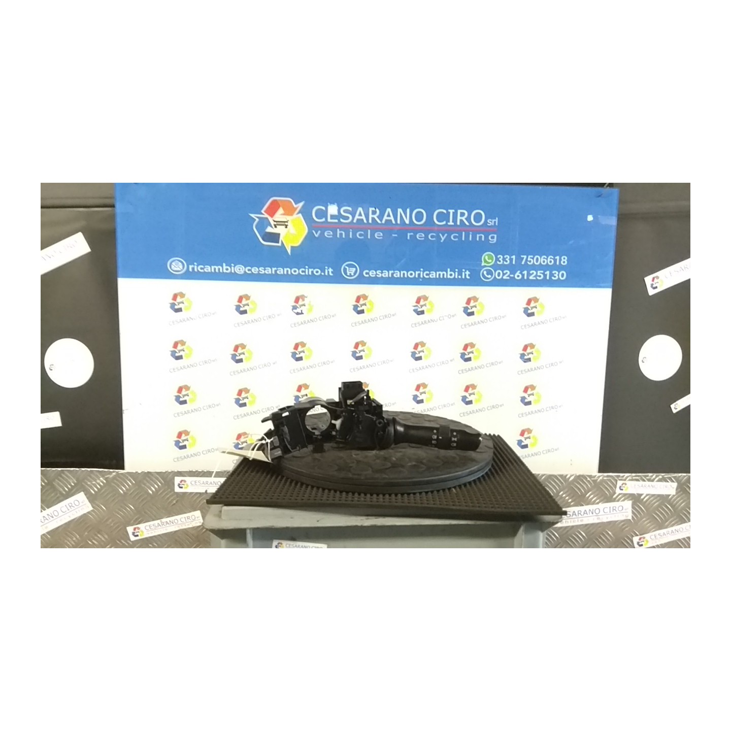 BLOCCO COMANDO VOLANTE LUCI 043 TOYOTA RAV 4 3A SERIE (02/10-) 2ADFTV 8414042101