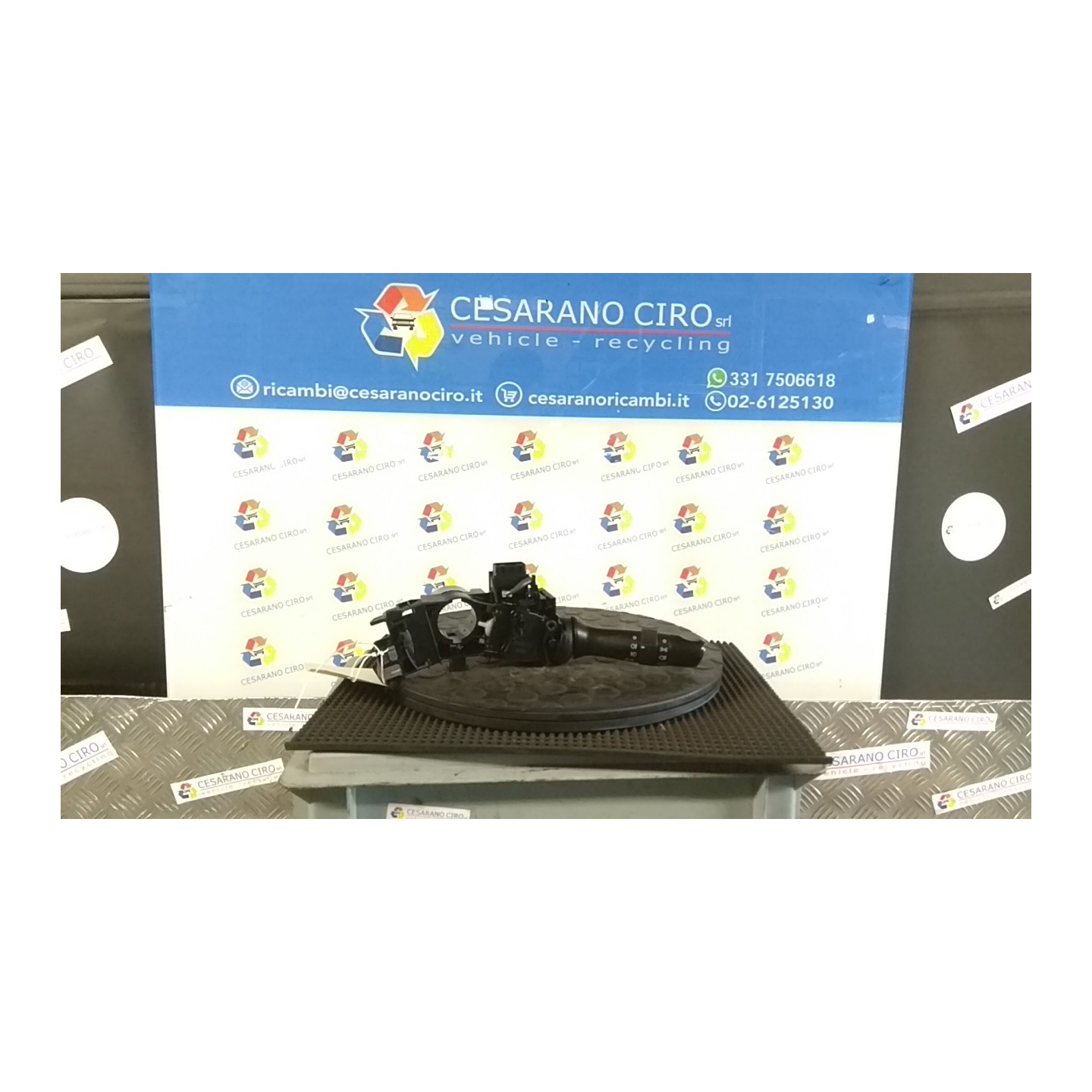 BLOCCO COMANDO VOLANTE LUCI 043 TOYOTA RAV 4 3A SERIE (02/10-) 2ADFTV 8414042101
