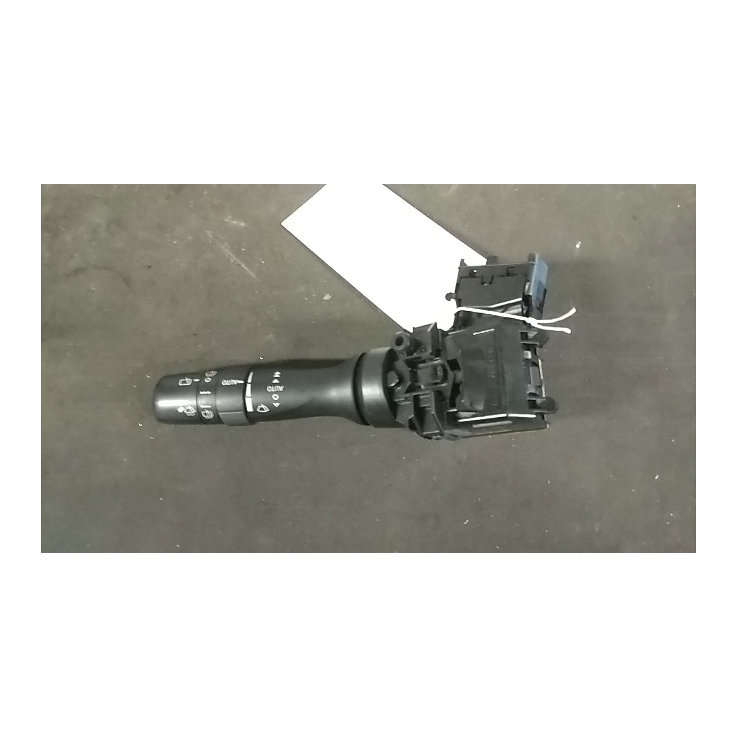BLOCCO COMANDI ALZACRISTALLI 044 TOYOTA RAV 4 3A SERIE (02/10-) 2ADFTV 8482012520