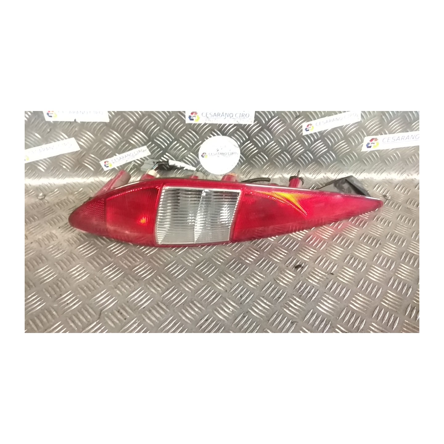 FANALE POST. SX. 021 FORD MONDEO (GE) (01/01-09/03) CJBA 1130105