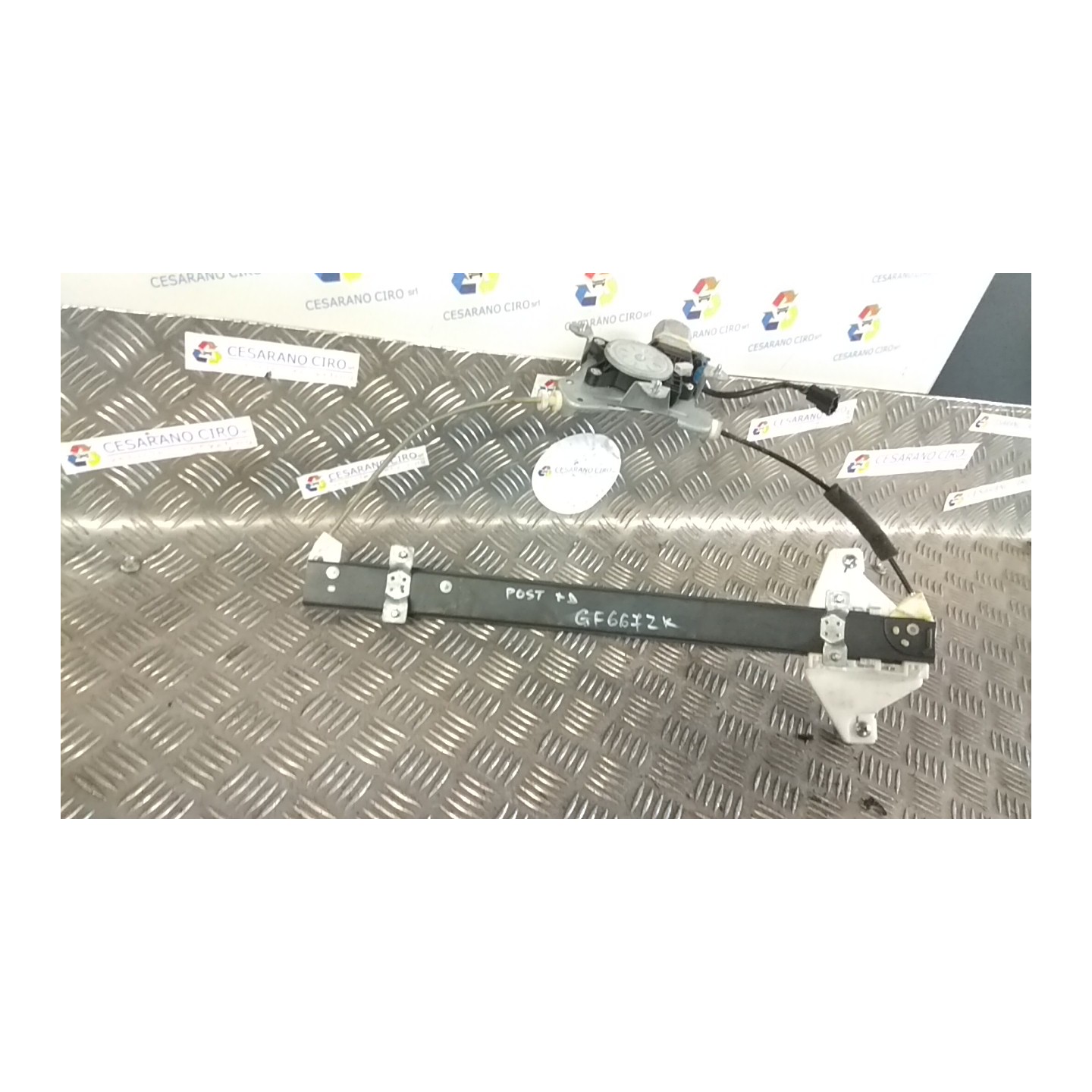 ALZACRISTALLO ELETTR. PORTA POST. DX. 032 CHEVROLET (DAEWOO) CAPTIVA (C140) (04/11-) Z22D1 96624335