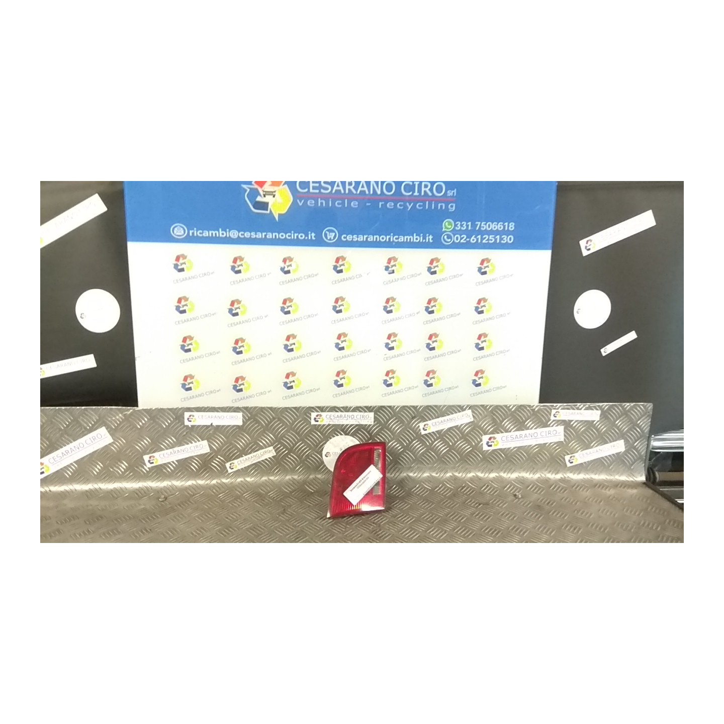 FANALE POST. PARTE INT. SX. 055 AUDI A3 (8P) (04/03-06/10) BMN 8P4945093B