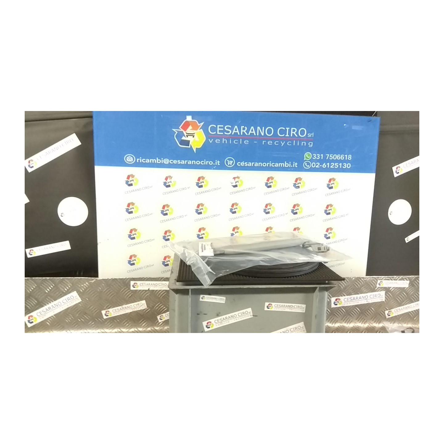 ALETTA PARASOLE PARABREZZA ARGENTO SX. 116 AUDI A4 (8E) (10/04-02/08) BPW 8E0857551P9V4