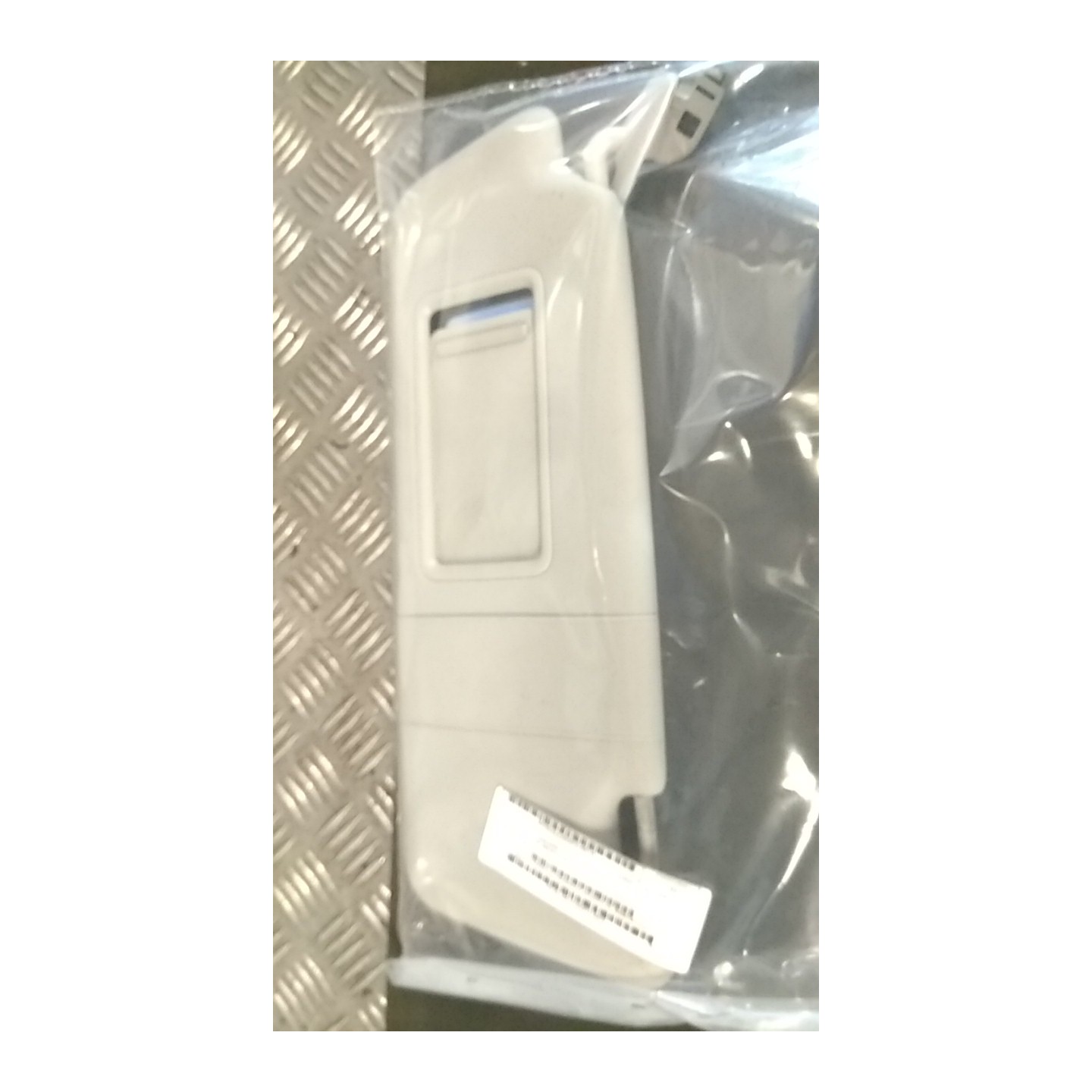 ALETTA PARASOLE PARABREZZA ARGENTO SX. 116 AUDI A4 (8E) (10/04-02/08) BPW 8E0857551P9V4