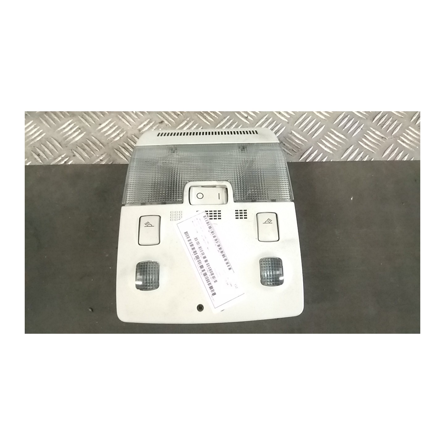 LUCE CORTESIA ANT. TETTO 118 AUDI A4 (8E) (10/04-02/08) BPW 8E0947135D6PS