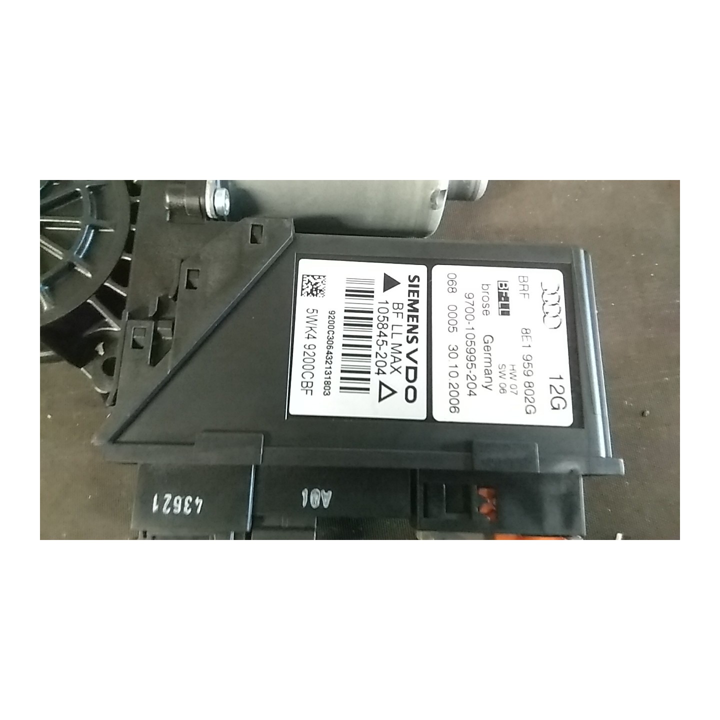MOTORINO ALZACRISTALLO PORTA ANT. DX. 132 AUDI A4 (8E) (10/04-02/08) BPW 8E1959802G