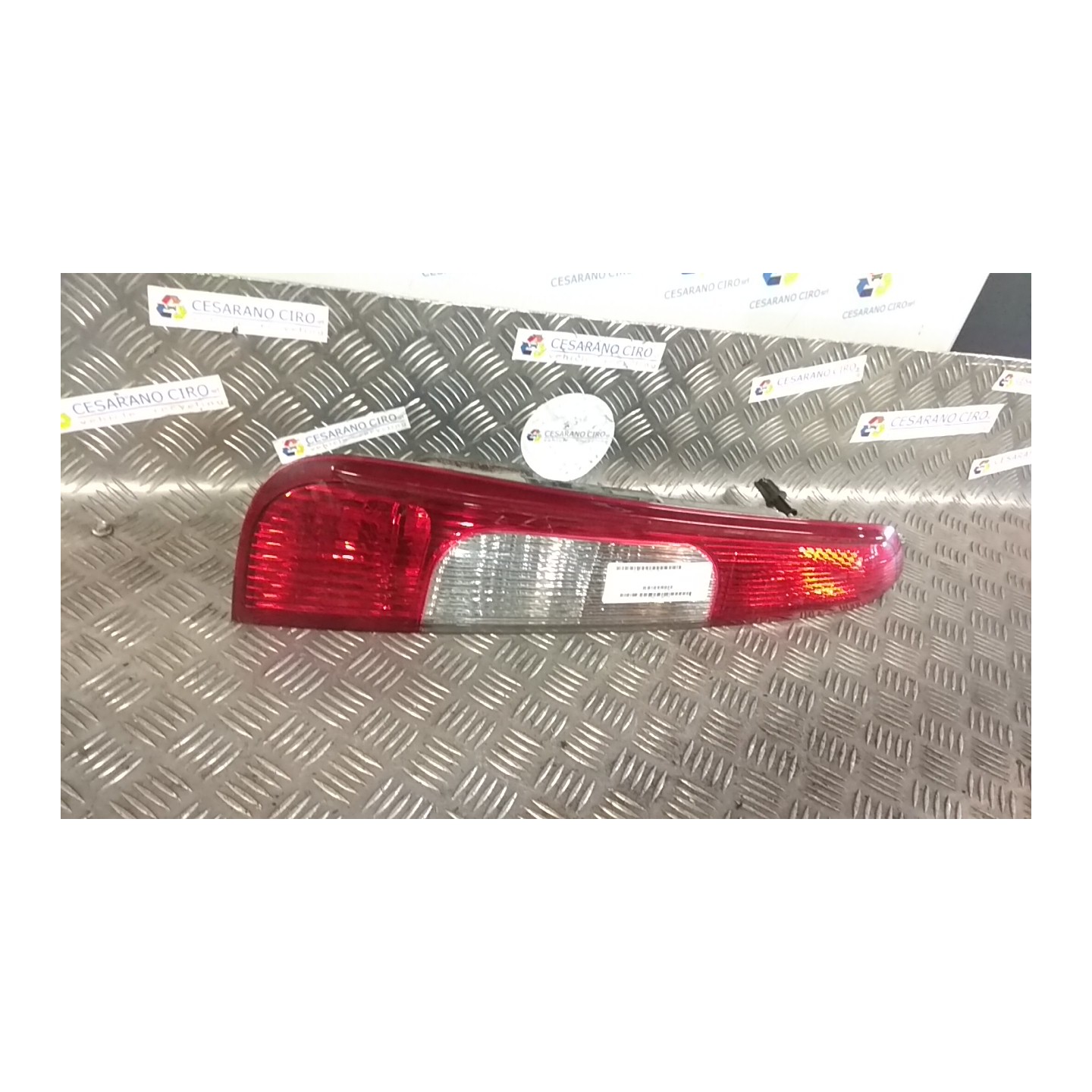 FANALE POST. SX. 163 FORD FOCUS C-MAX (CAP) (10/03-12/08 HHDA 1347455