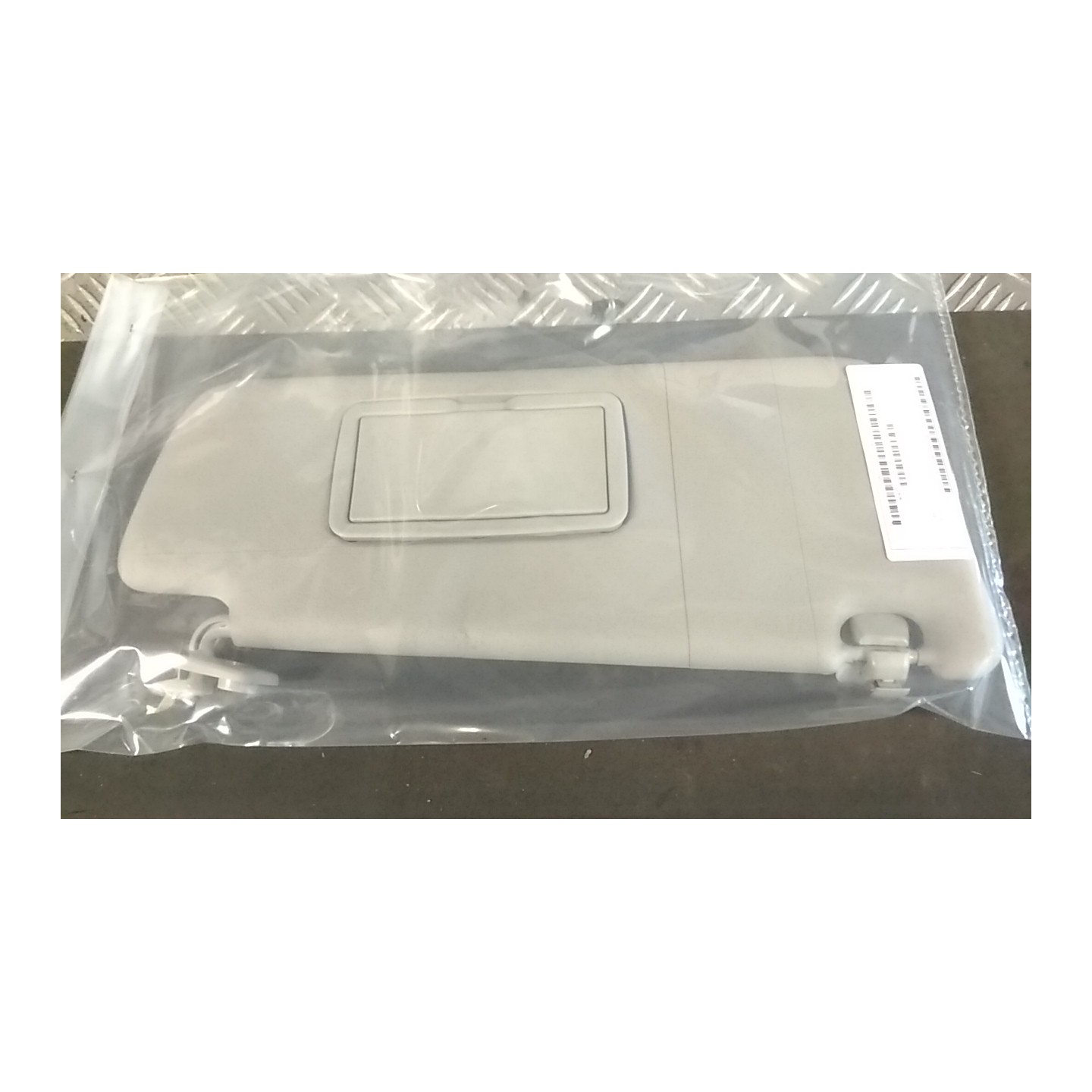ALETTA PARASOLE PARABREZZA DX. 166 OPEL CORSA (S07) (07/06-02/11) Z12XEP 13163838