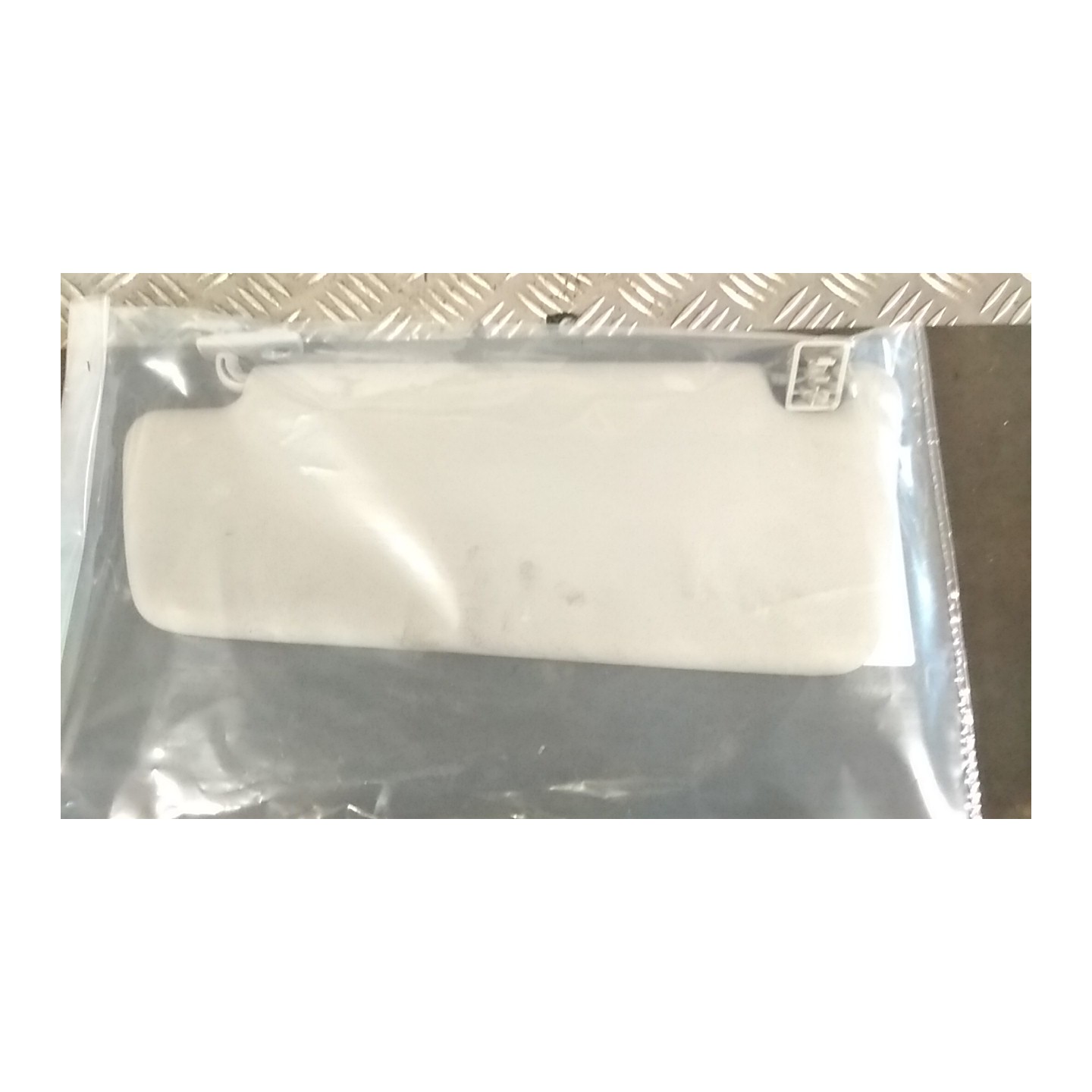 ALETTA PARASOLE PARABREZZA DX. 166 OPEL CORSA (S07) (07/06-02/11) Z12XEP 13163838