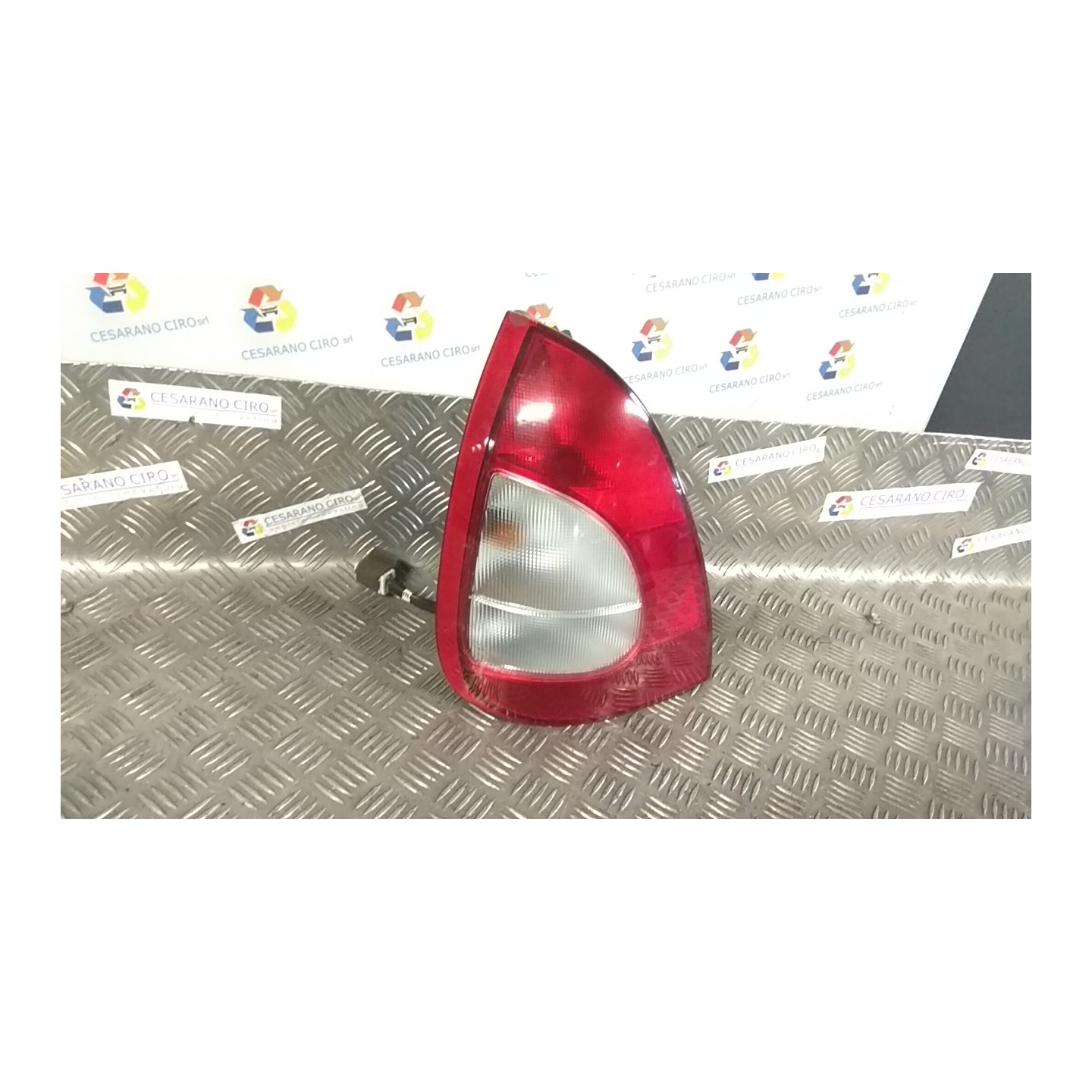 FANALE POST. SX. 175 CHEVROLET (DAEWOO) NUBIRA (J100/150) (06/97-06/03 A16DMS 96306763