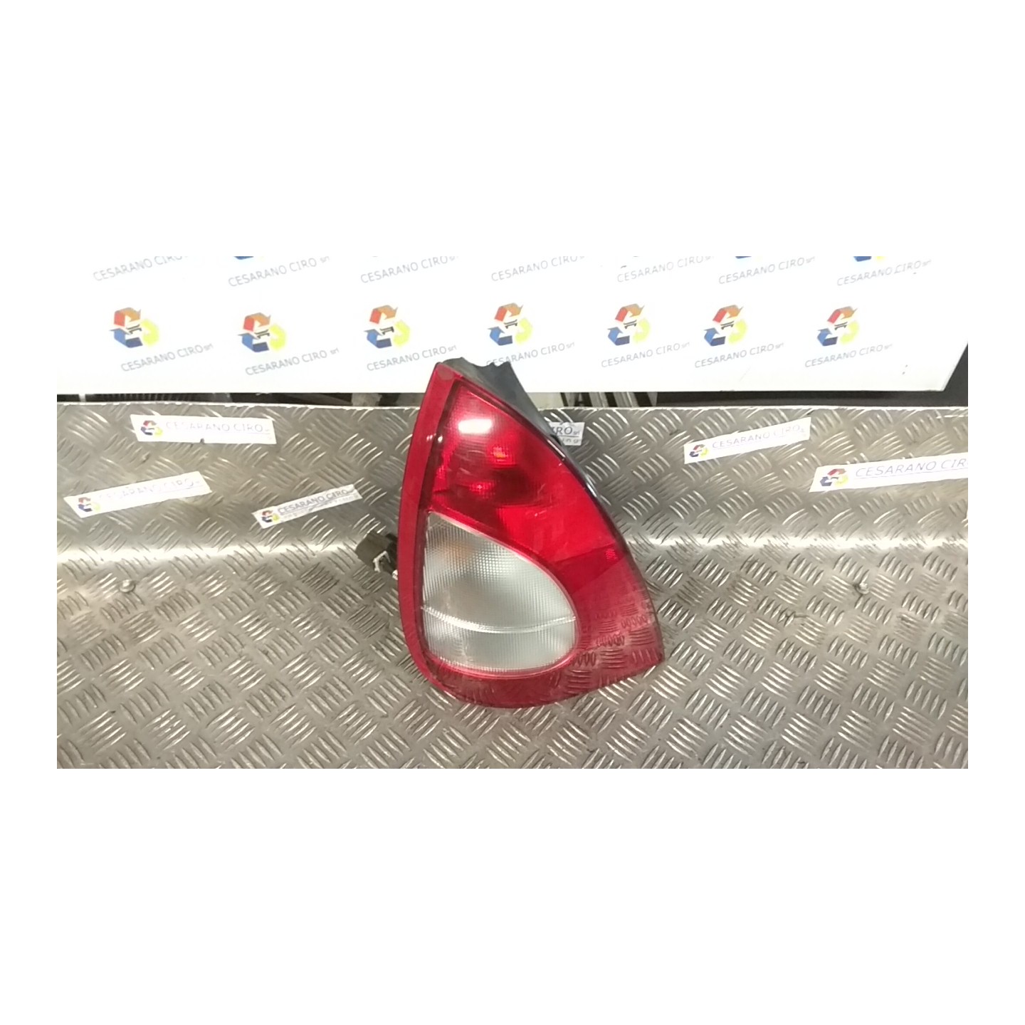 FANALE POST. SX. 175 CHEVROLET (DAEWOO) NUBIRA (J100/150) (06/97-06/03 A16DMS 96306763