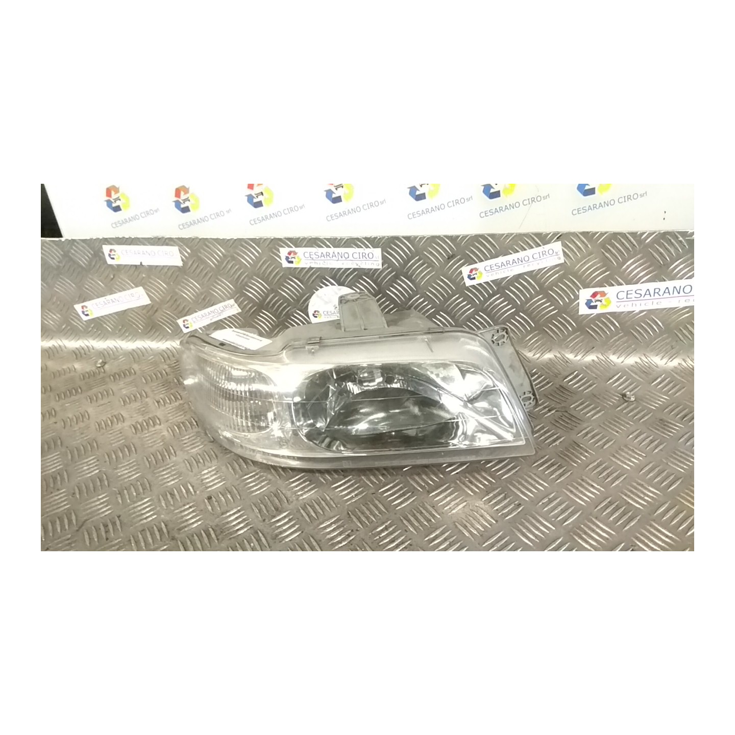 PROIETTORE CON REGOLATORE ALTEZZA DX. 177 CHEVROLET (DAEWOO) NUBIRA (J100/150) (06/97-06/03 A16DMS 96272016