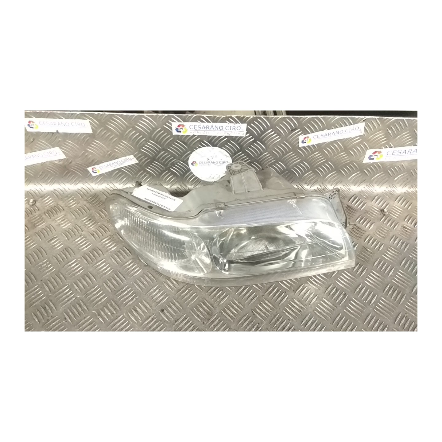 PROIETTORE CON REGOLATORE ALTEZZA DX. 177 CHEVROLET (DAEWOO) NUBIRA (J100/150) (06/97-06/03 A16DMS 96272016